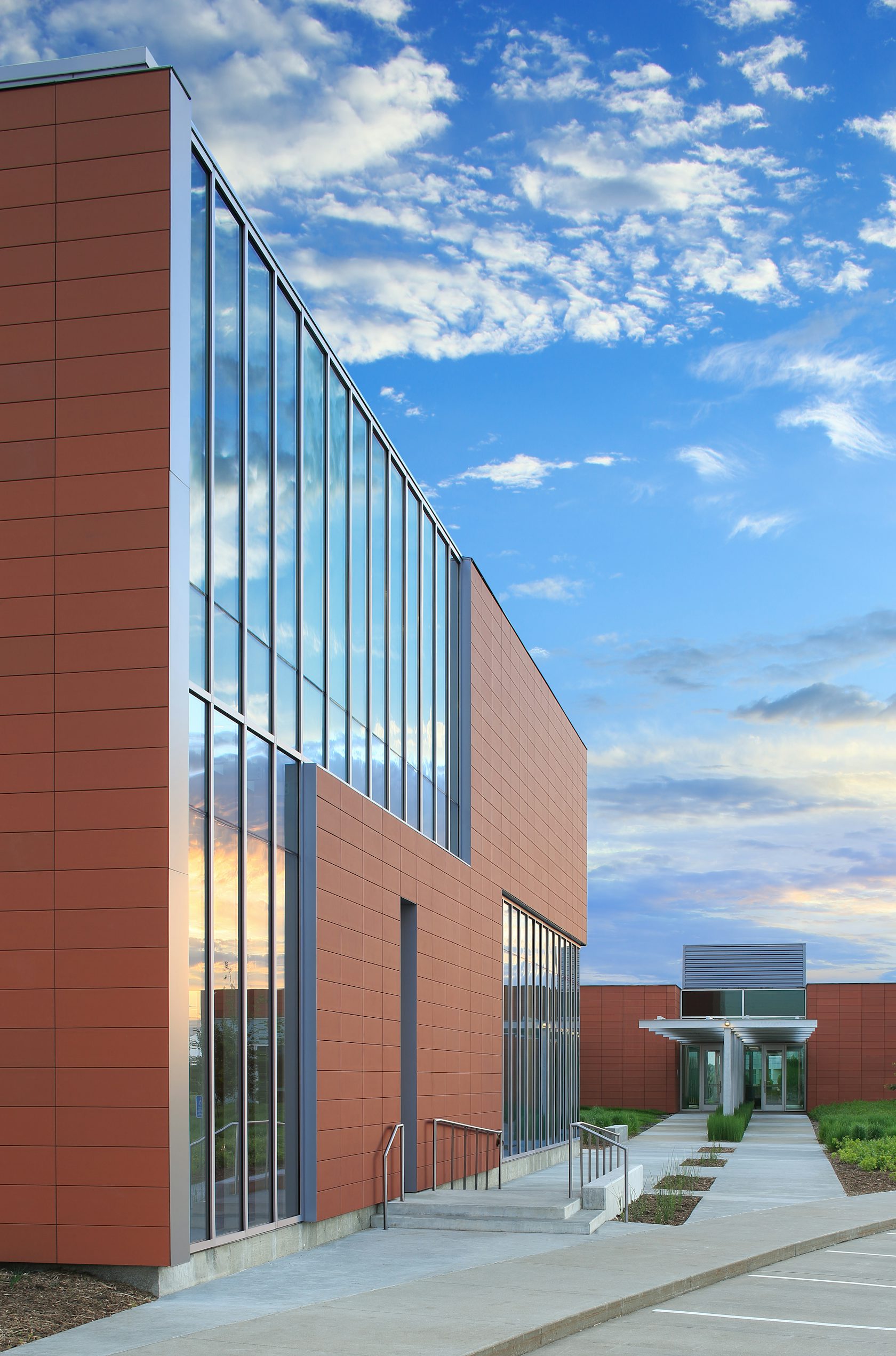 Delta Dental of Iowa Corporate Headquarters Expansion Architizer