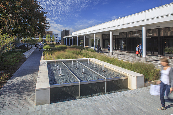 Burberry store hotsell oak brook