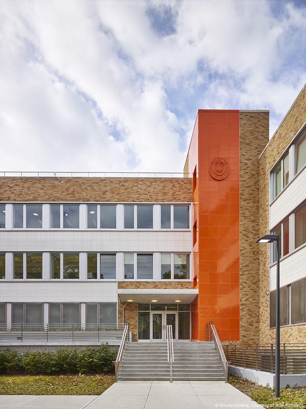 Riverside Health Center by 1100 Architect Architizer