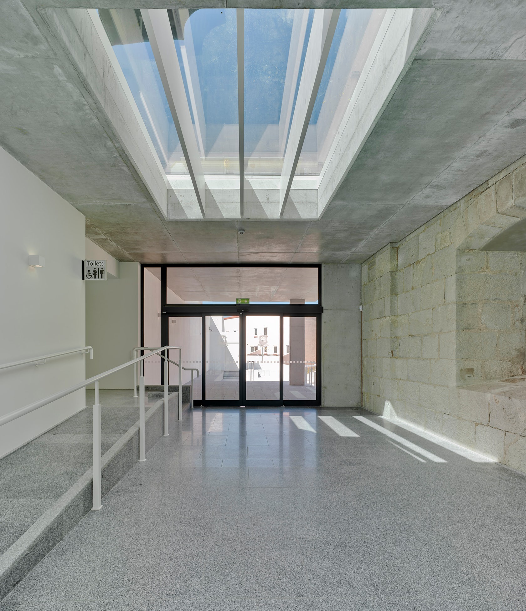 Gibraltar University by A Y A L T O Architizer