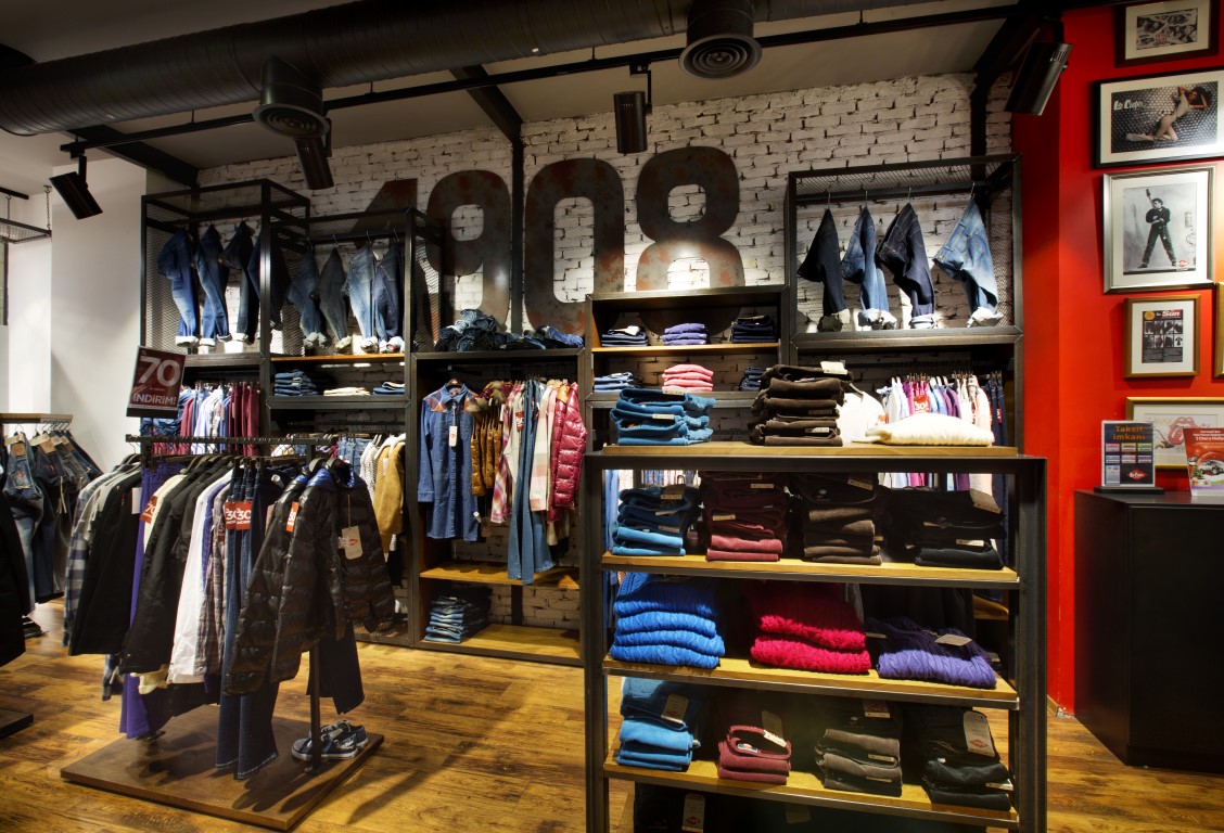 The Design Ideas Of Lee Cooper Store With Effect Of Industrial