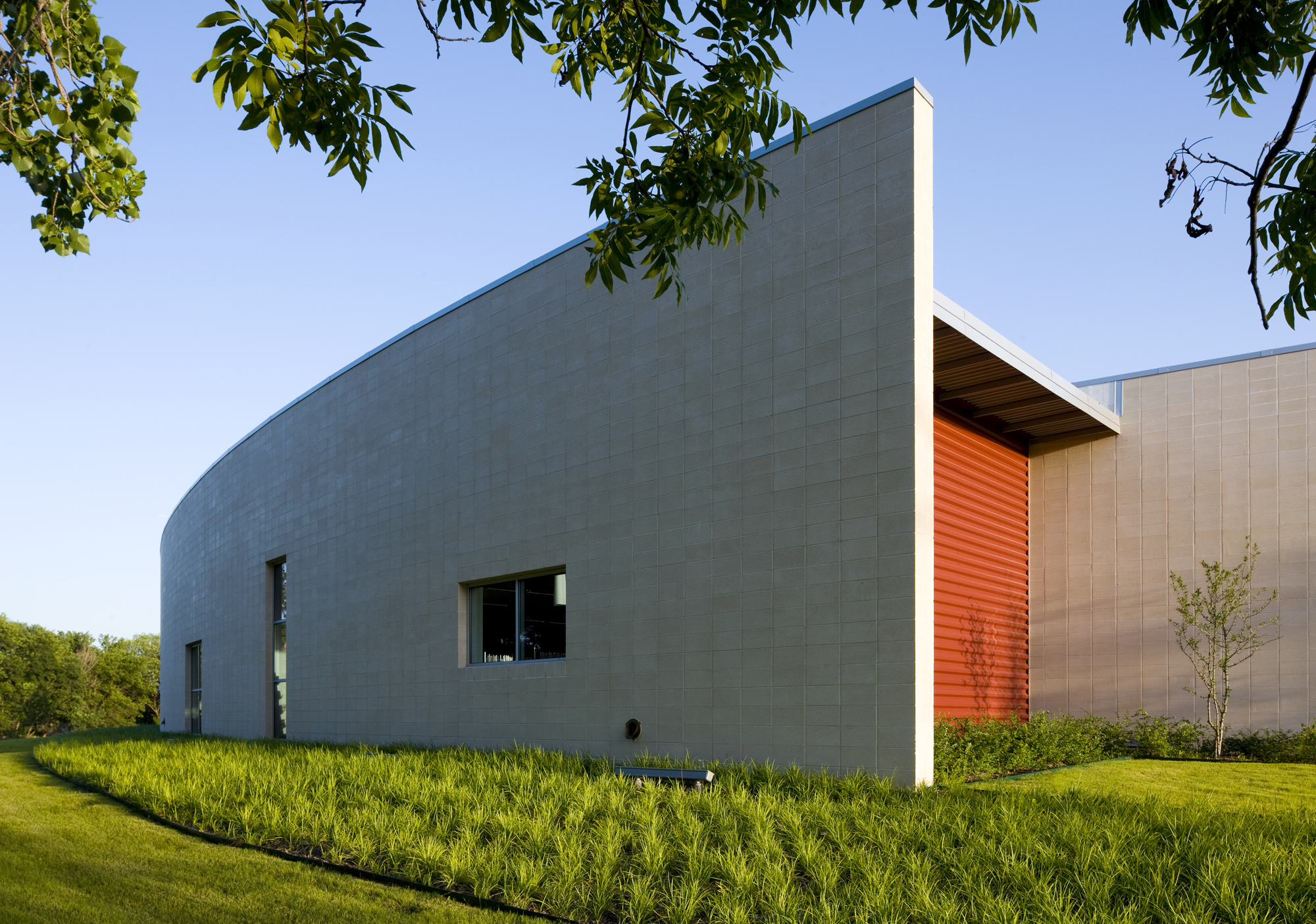Pleasant Grove Branch Library by Hidell and Associates Architects