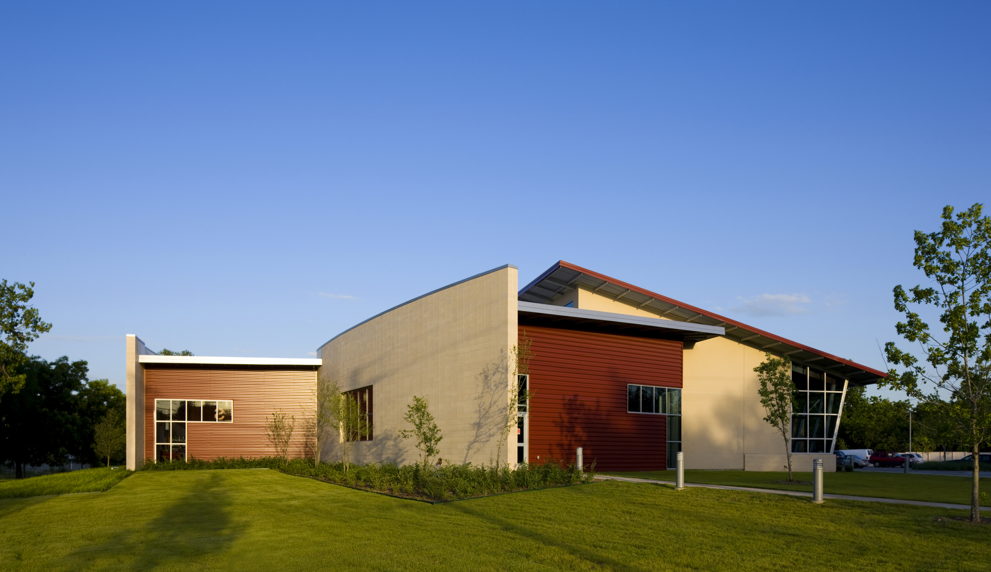 Pleasant Grove Branch Library by Hidell and Associates Architects