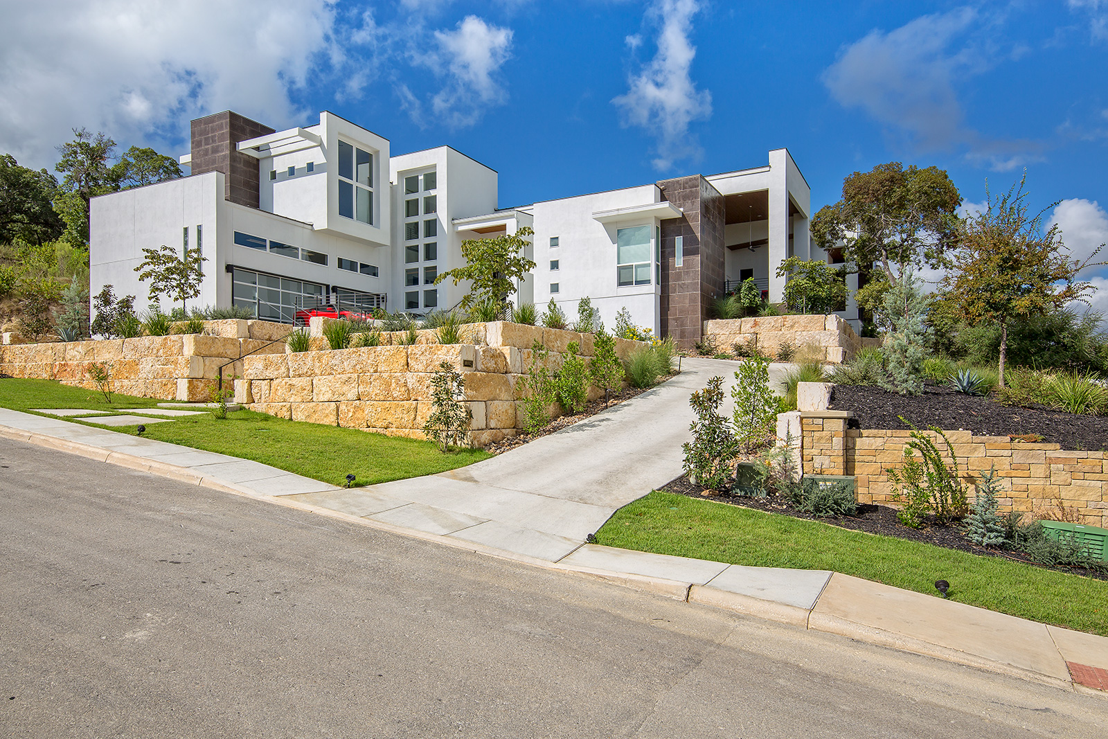 Idea 1442913 WONG HOUSE by Oscar E Flores Design Studio in San Antonio