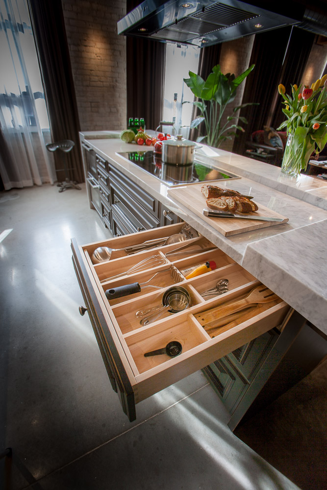Transitional East End Kitchen by Yorkville Design Centre Architizer
