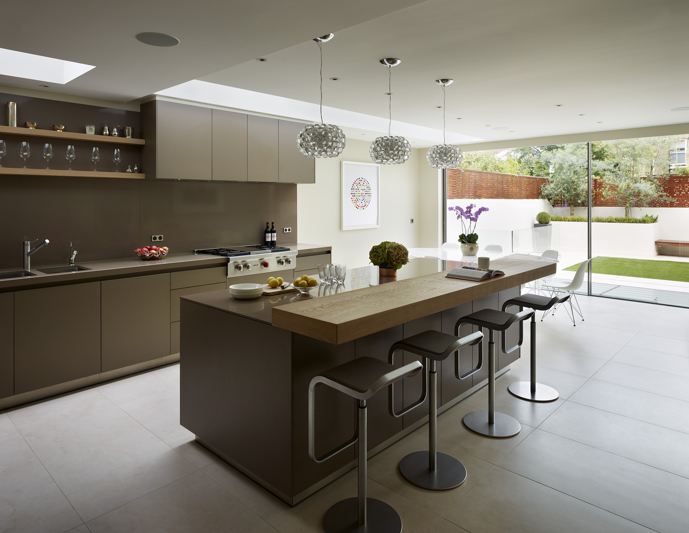 Modern family living: Kitchen Architecture's bulthaup b3 by Kitchen ...