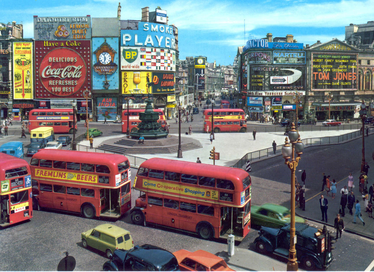 Piccadilly Circus Lights Architizer