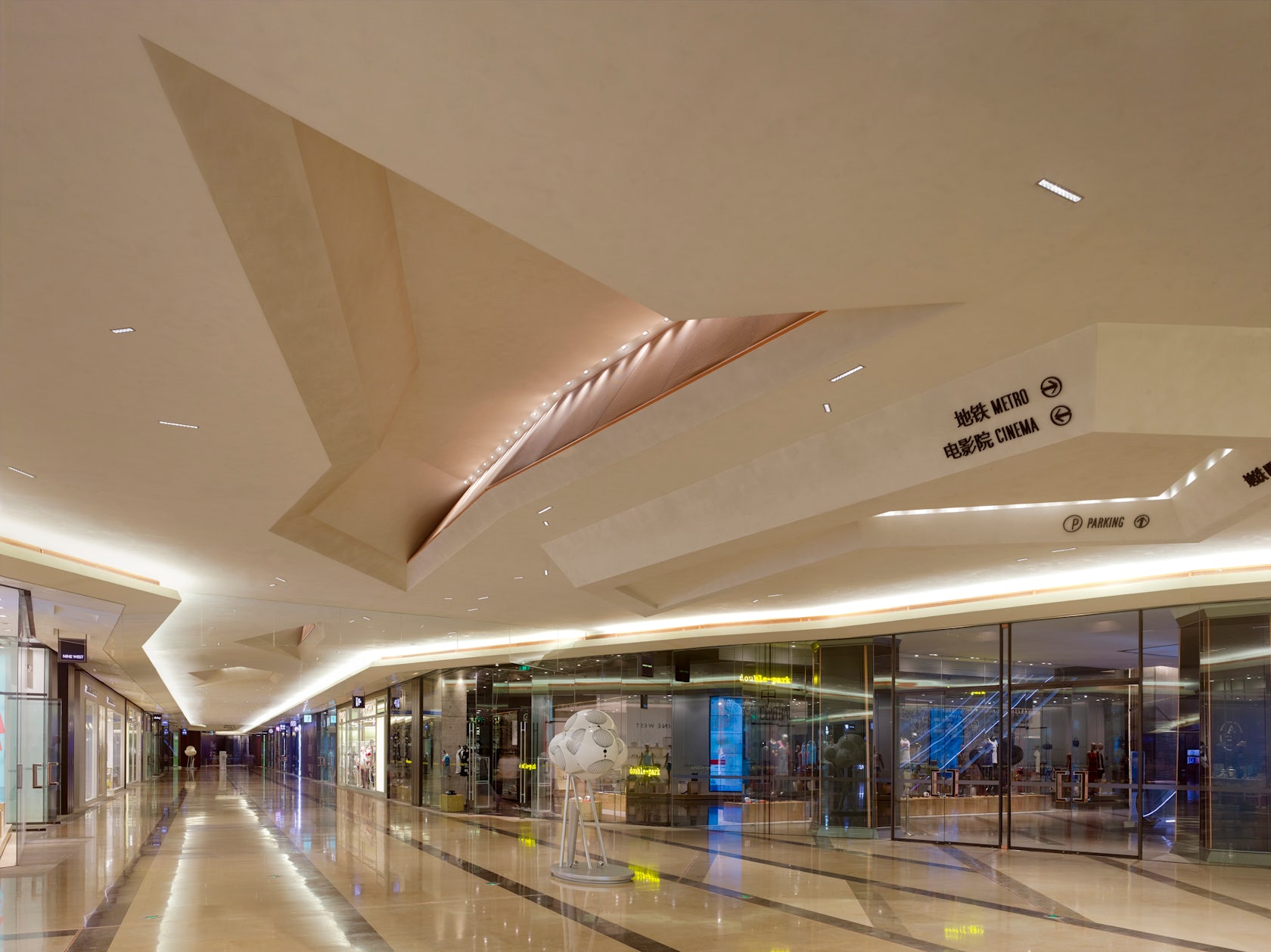 Chengdu #TaiKooLi #China  Shopping mall design, Chengdu, Mall design