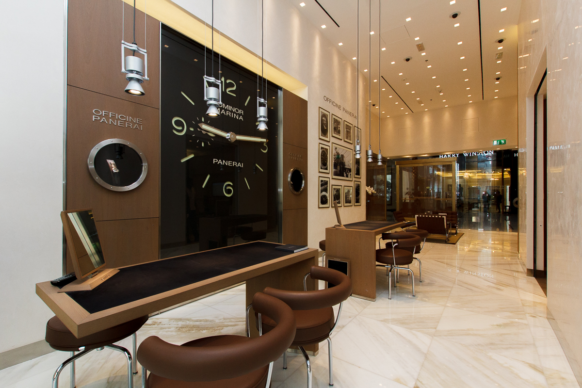 Officine Panerai Boutique The Dubai Mall by Casa Casa