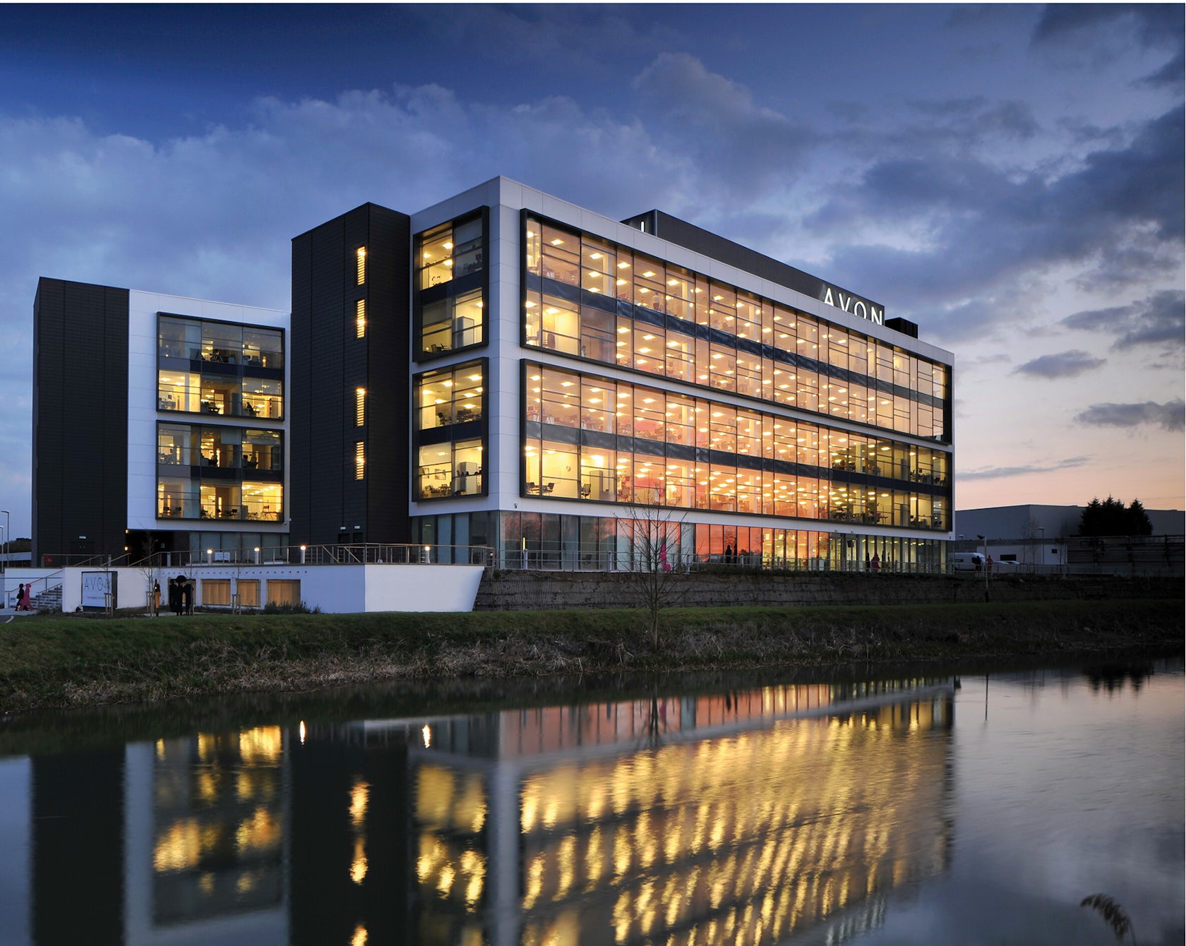 Avon Headquarters - Architizer