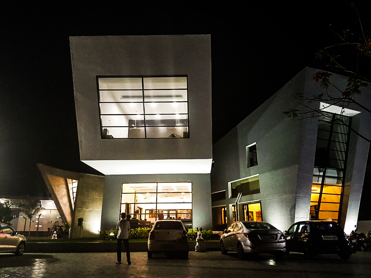 HIGHWAY RESTAURANT Architizer