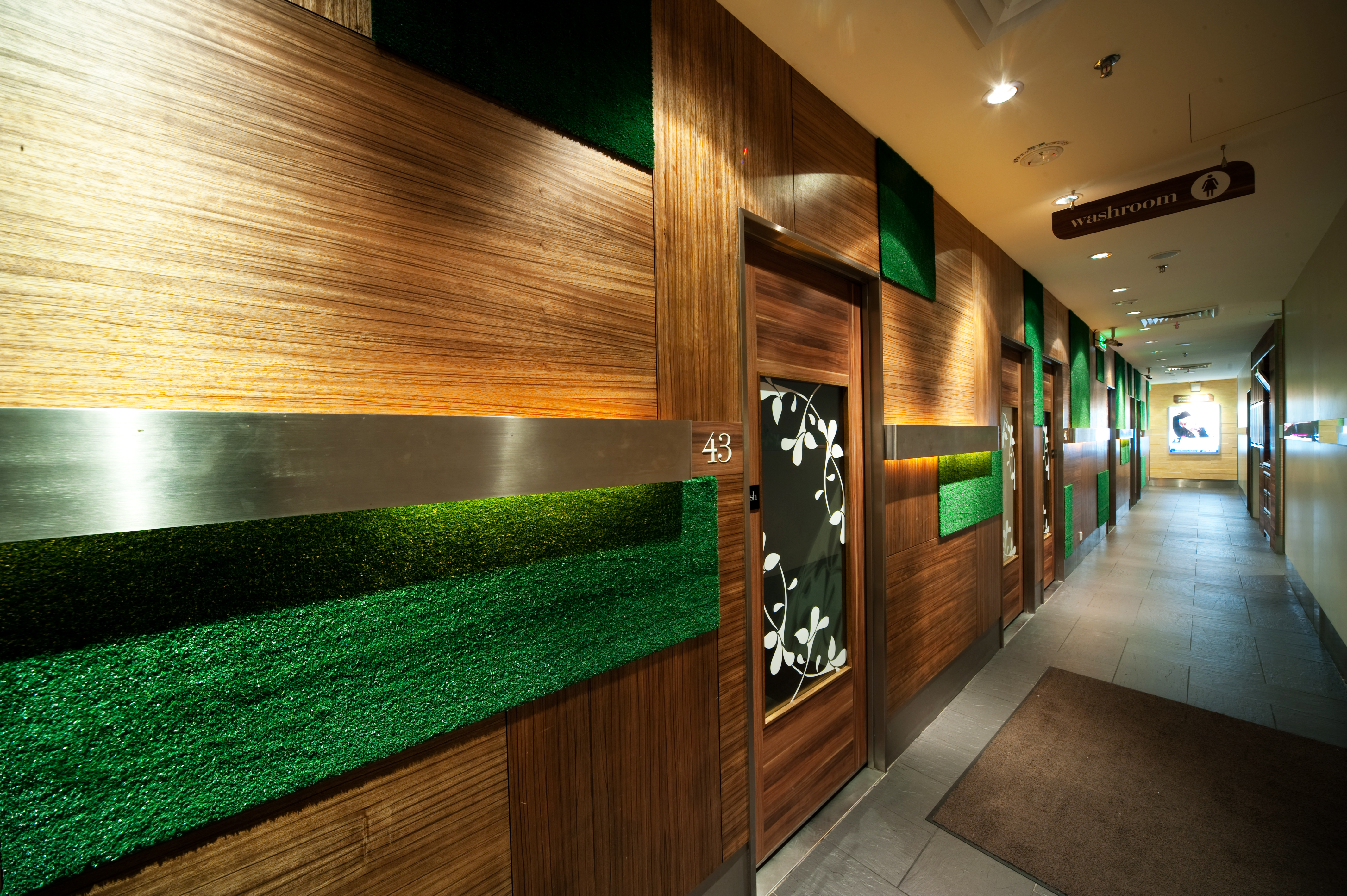 RED BOX KARAOKE by DMZ INTERNATIONAL DESIGN GROUP Architizer