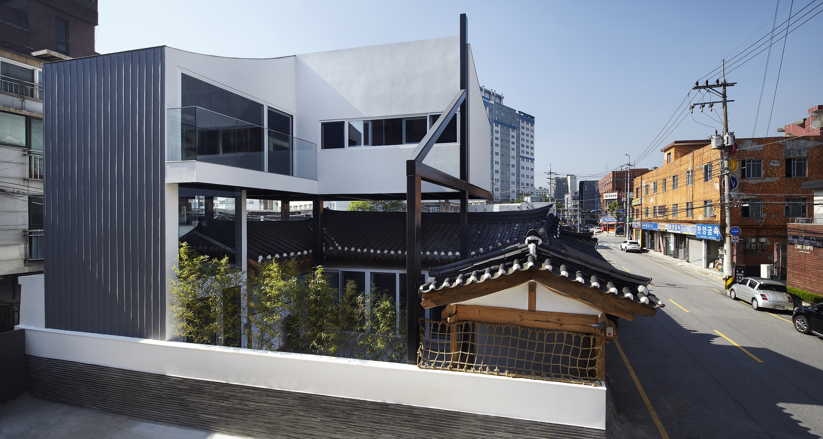Vertical extension to traditional Korean house in Seoul by CoRe architects co, ltd Architizer