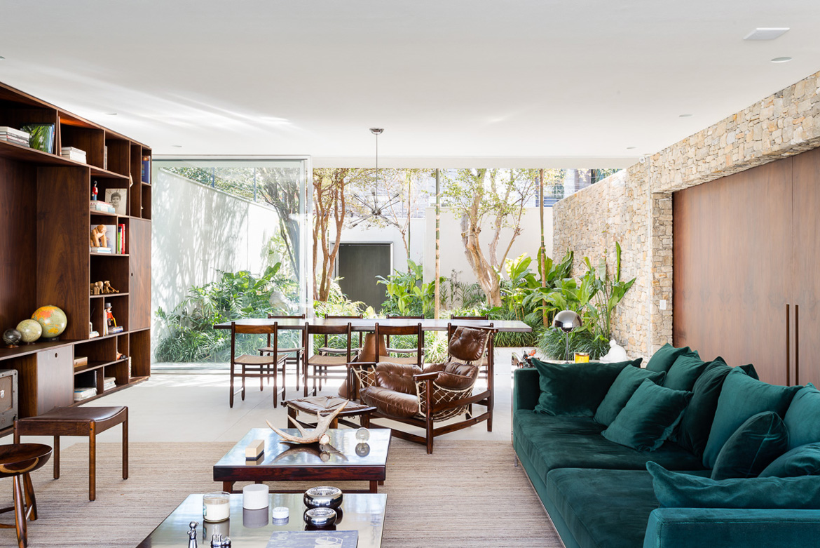 Lara House by Felipe Hess Arquitetos - Architizer