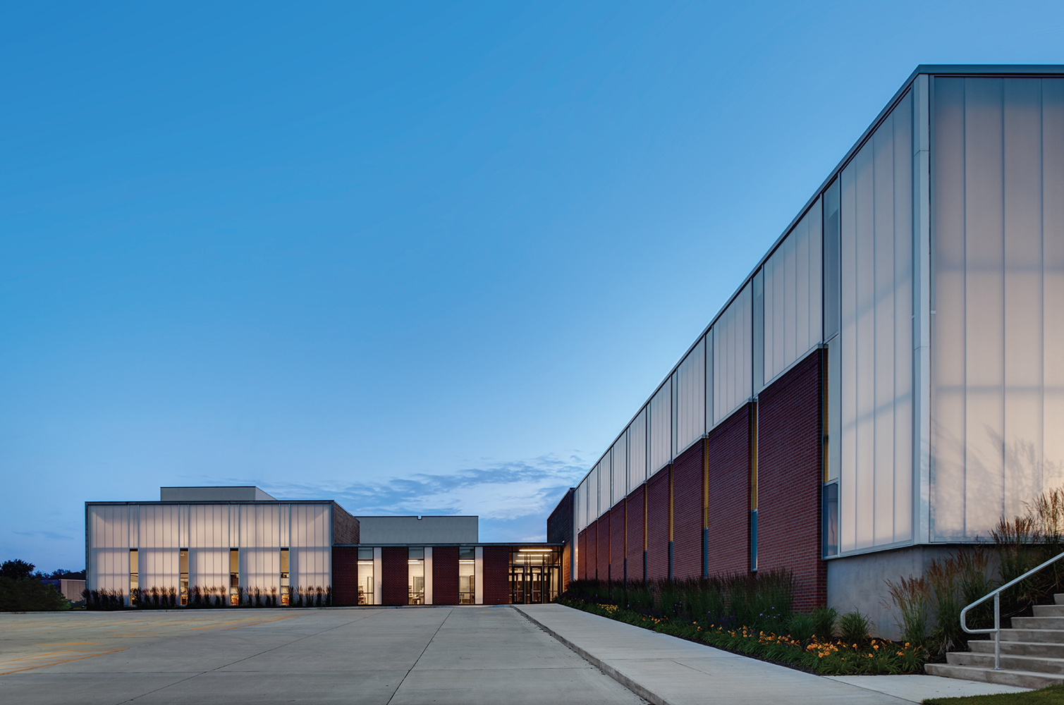 Cascade High School Expansion - Architizer