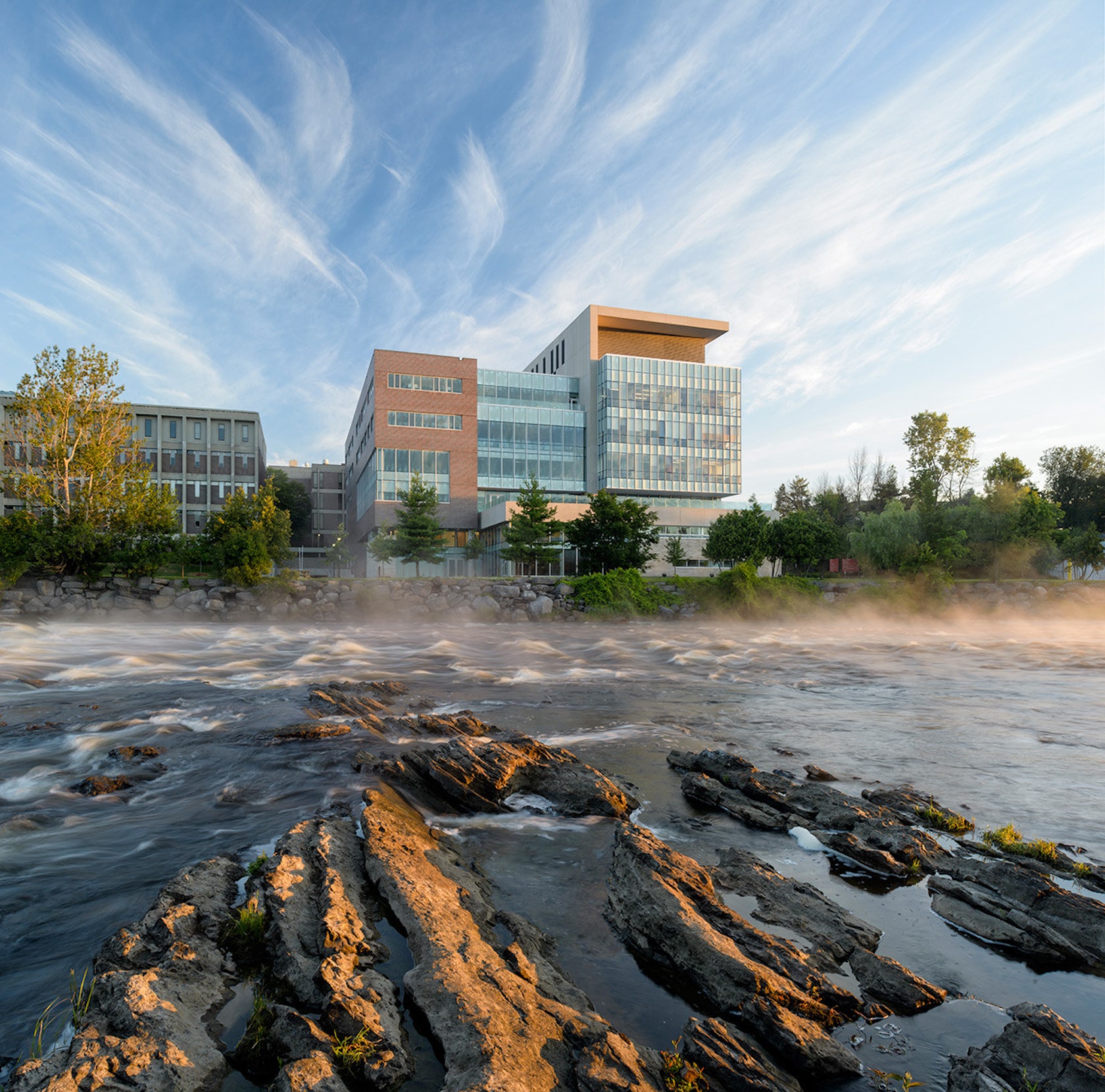 Carleton University, River Building by Moriyama & Teshima Architects