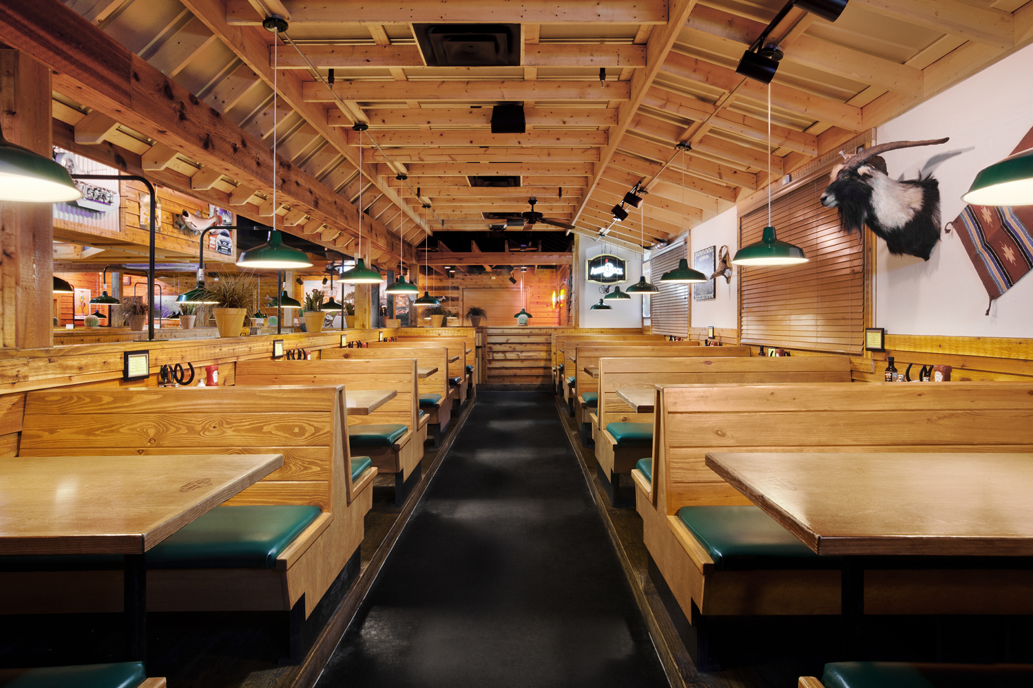 TEXAS ROADHOUSE by GreenbergFarrow Architecture Architizer