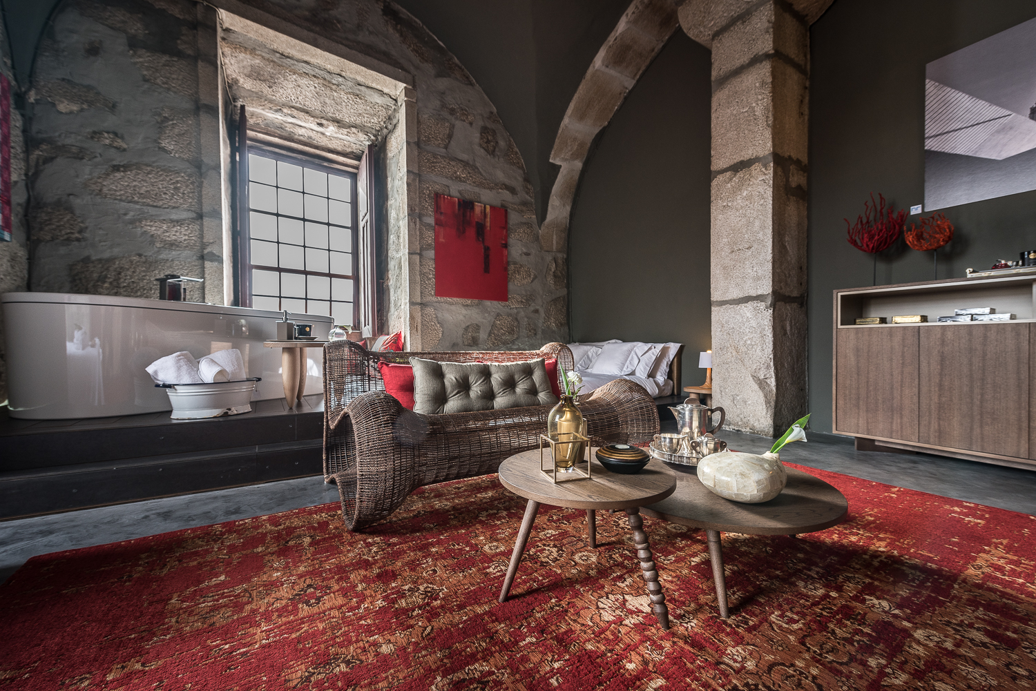 Sleep in Porto - Shows architecture and interior design. by NUNO ...