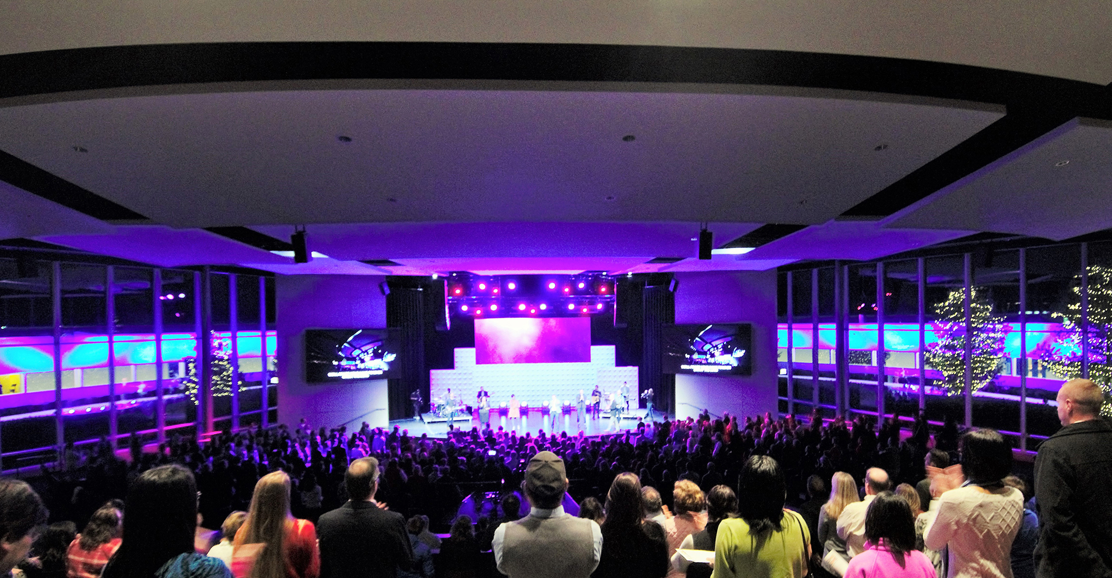 Willow Creek North Shore by Adrian Smith + Gordon Gill Architecture