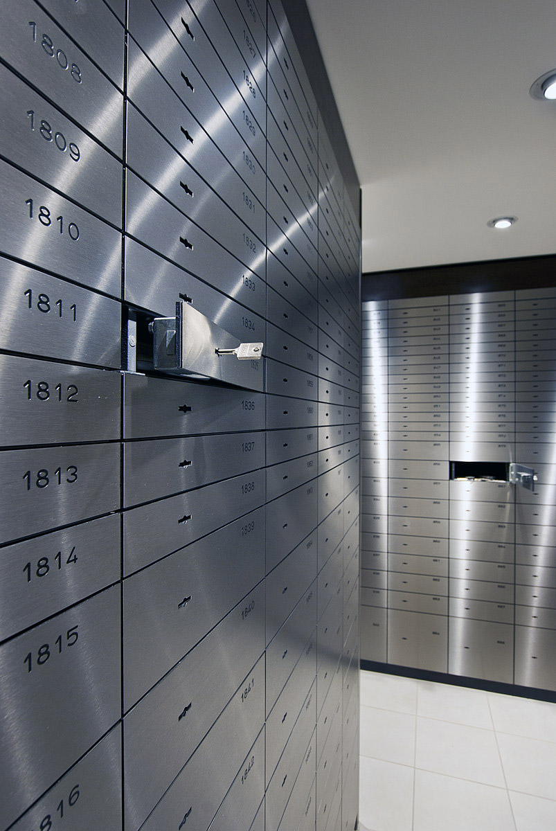 Sharps Pixley Gold Store by ÜberRaum Architects Architizer