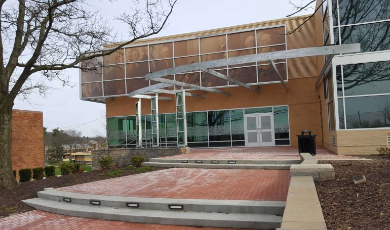 Patrick Henry Library By RBA International/Ross Bianco Architect ...