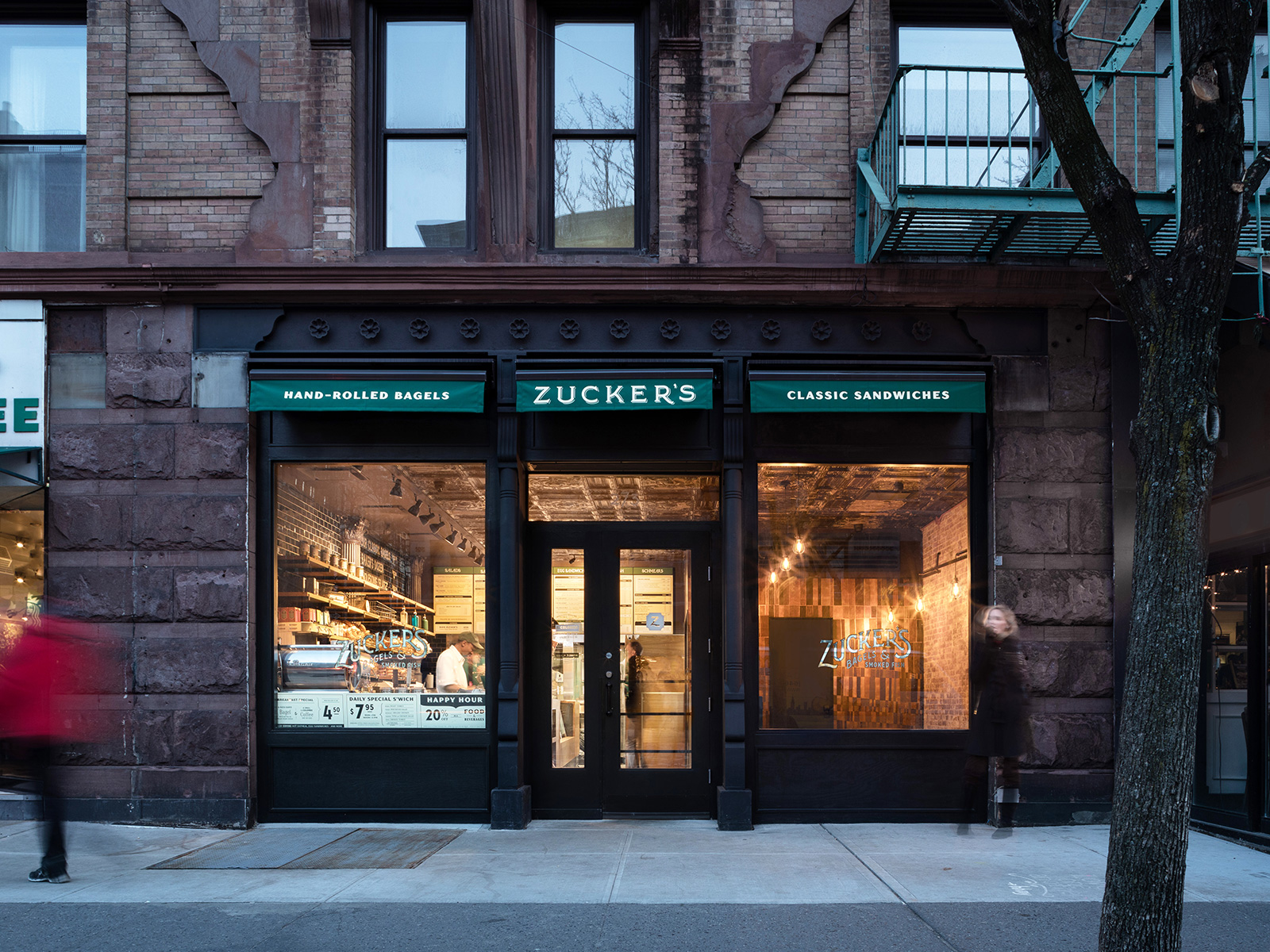 Zucker's Bagels & Smoked Fish by Ricardo Zurita Architecture and