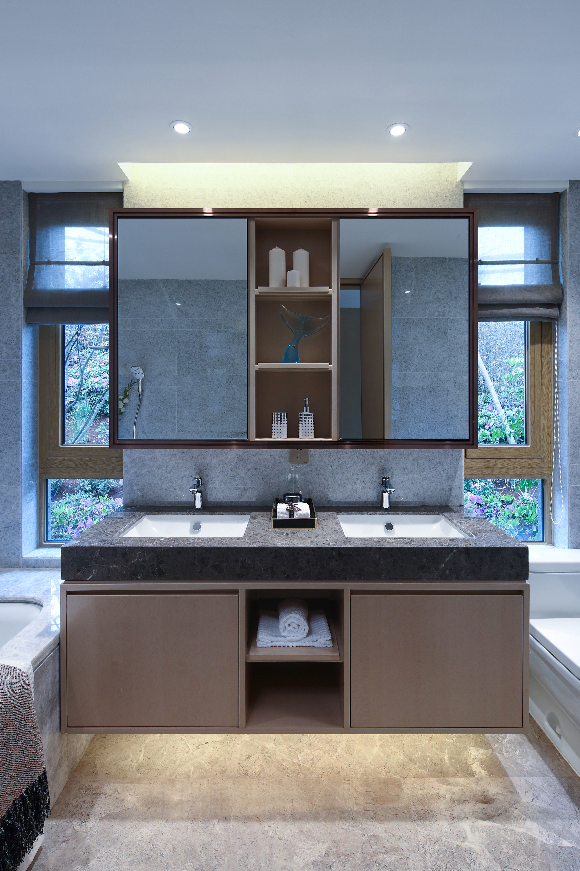 Chengdu Wanhua Luxelakes Eco-City C2-2 Showroom B Unit by Shenzhen ...