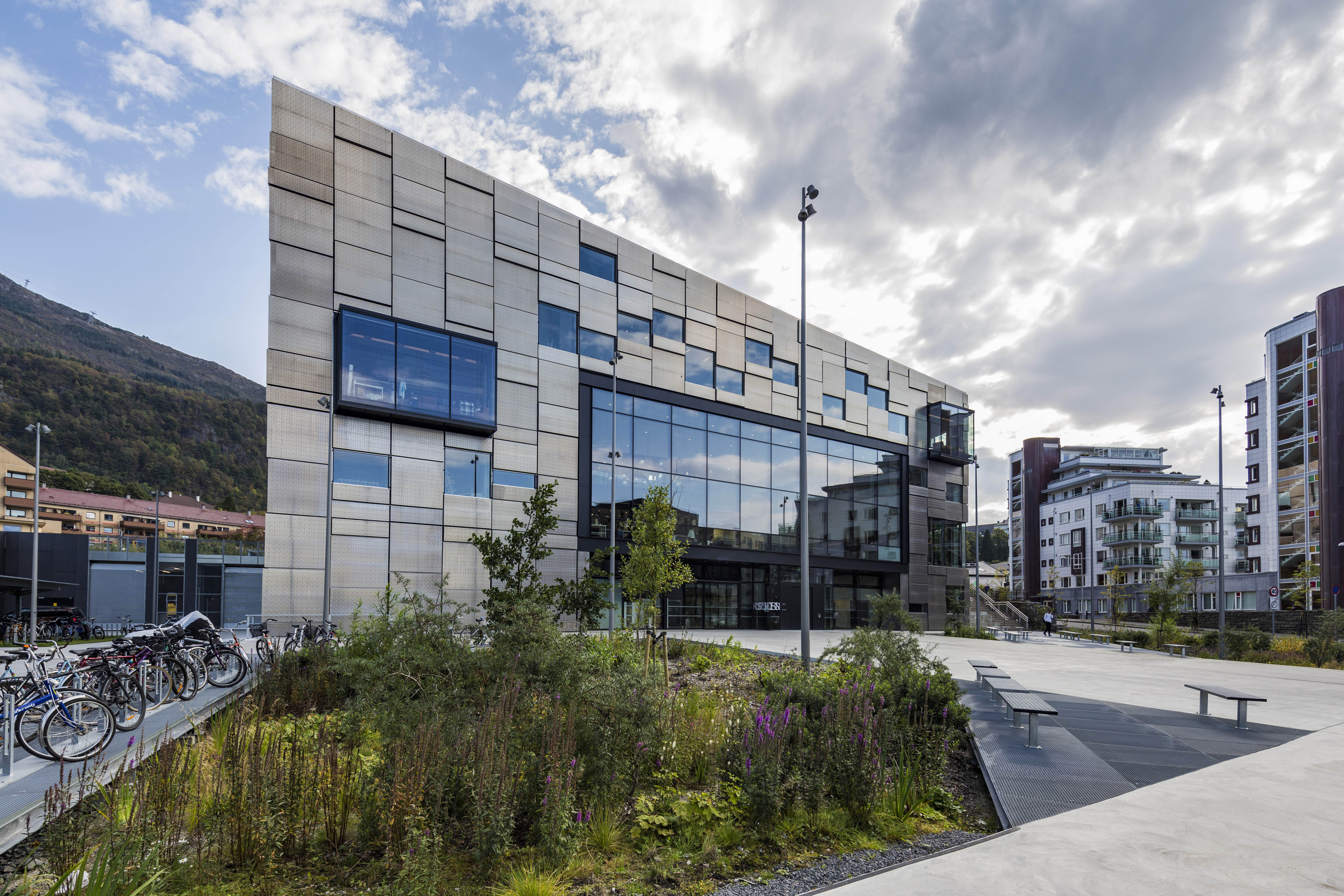 University of Bergen, Faculty of Fine Art, Music and Design (KMD