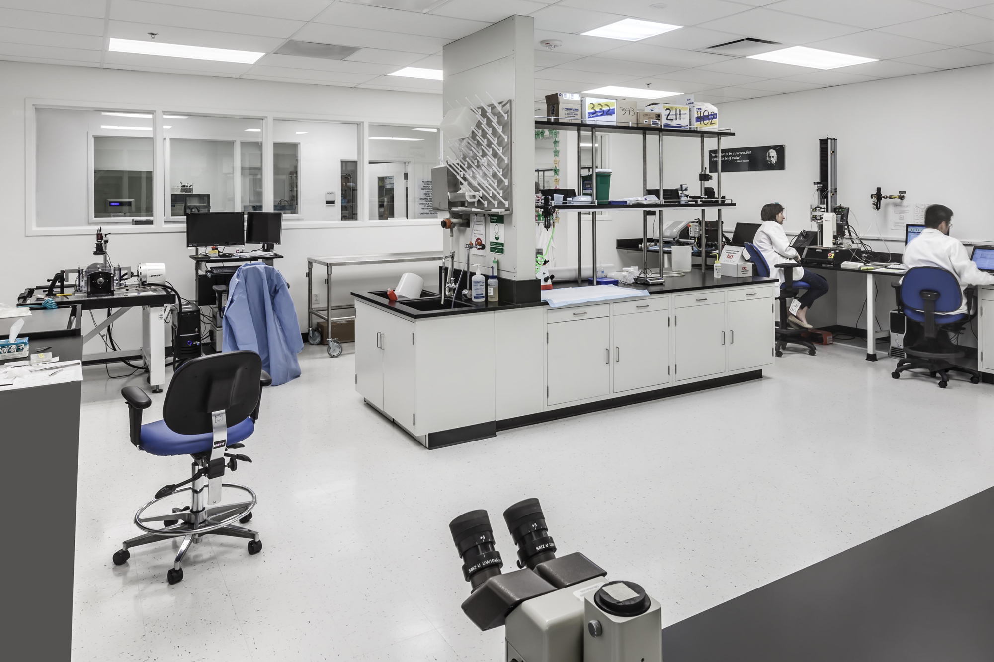 Medtronic Orange County Headquarters by Snow Kreilich Architects Architizer