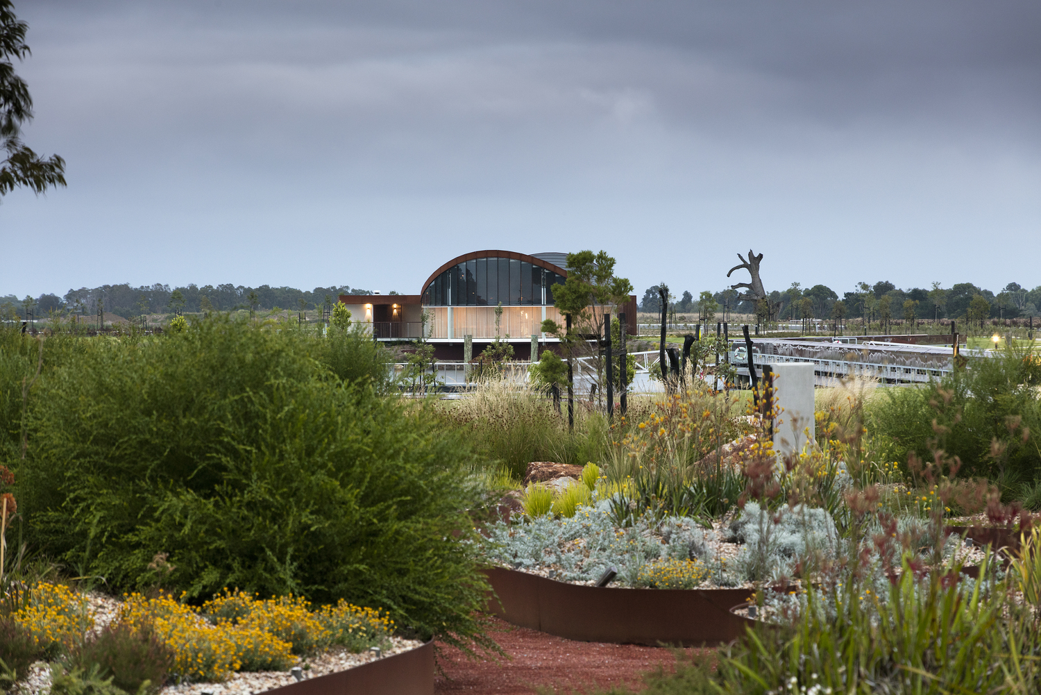 Idea 2526446 Bunurong Memorial Park by BVN Architecture in Bangholme