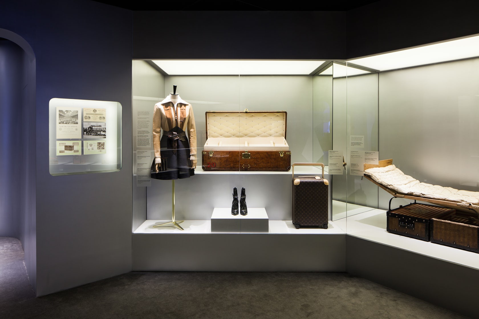 Visiting Louis Vuitton's Time Capsule Exhibition, Journal
