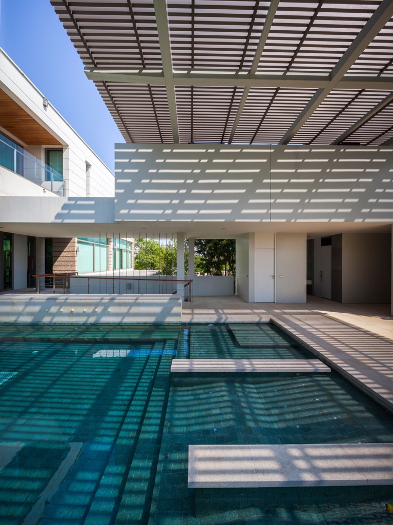 The Lake wood Residence by AMA design studio - Architizer