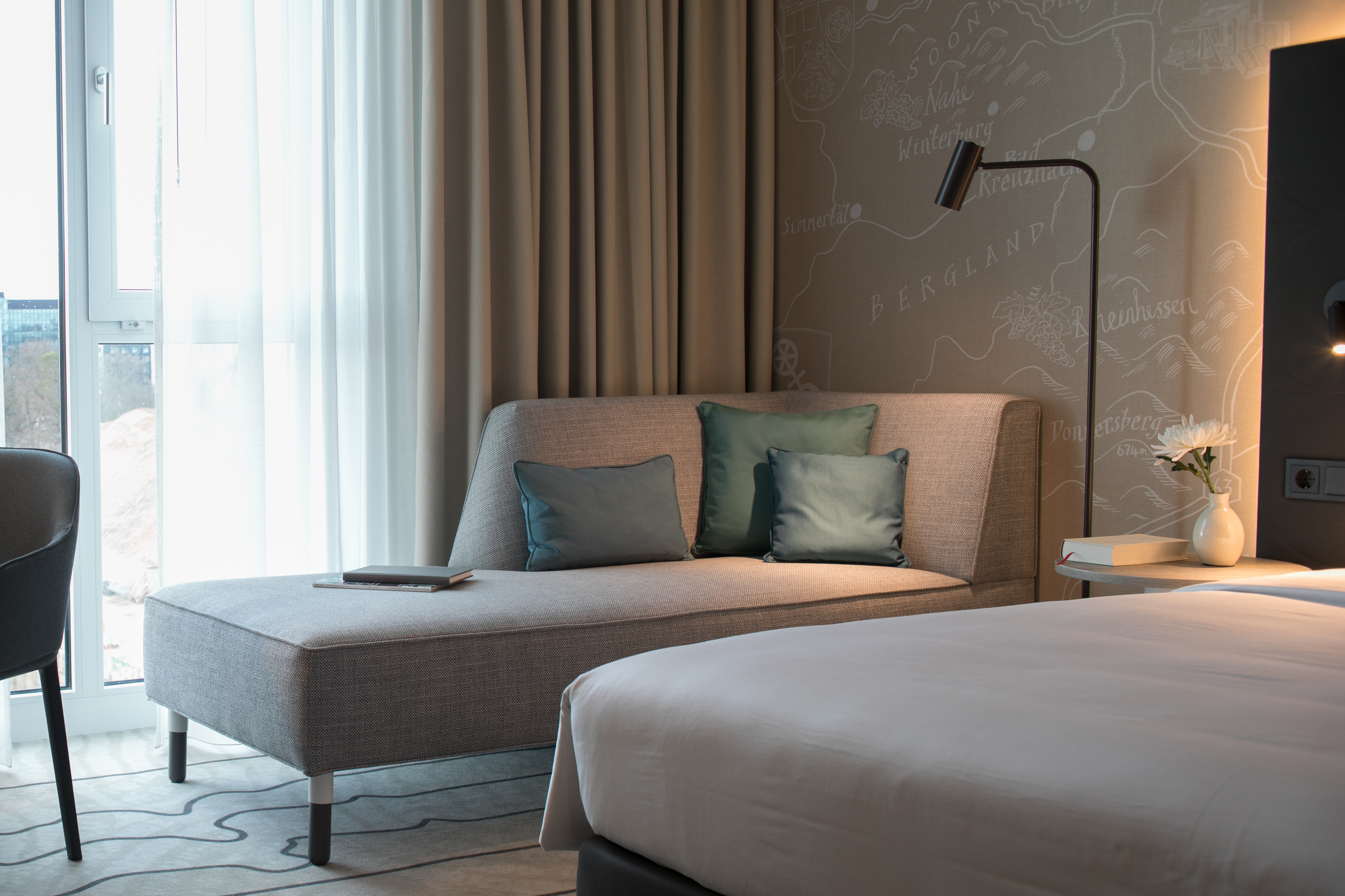 Hyatt Place, Frankfurt by JOIDesign Architizer