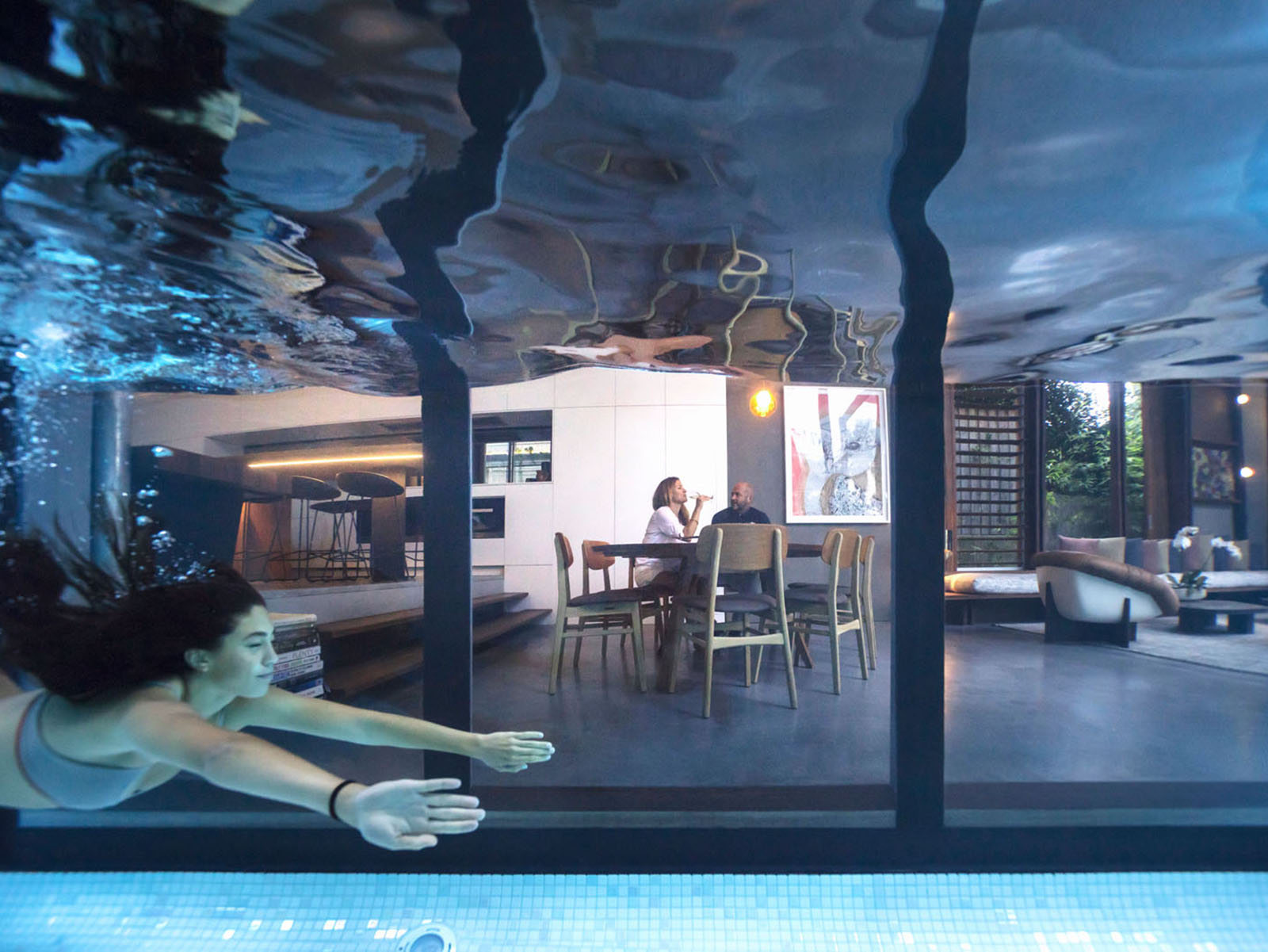 Idea 2679887 Living Screen House by CplusC Architectural in