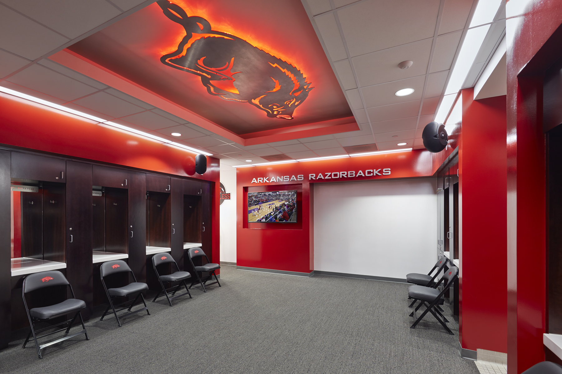 Razorback Basketball Locker Rooms by modus studio Architizer