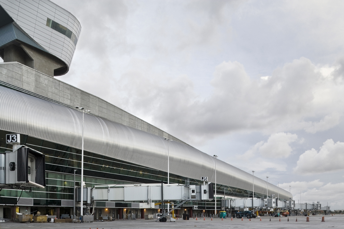 Concourse J Miami Airport by Carlos Zapata Studio Architizer