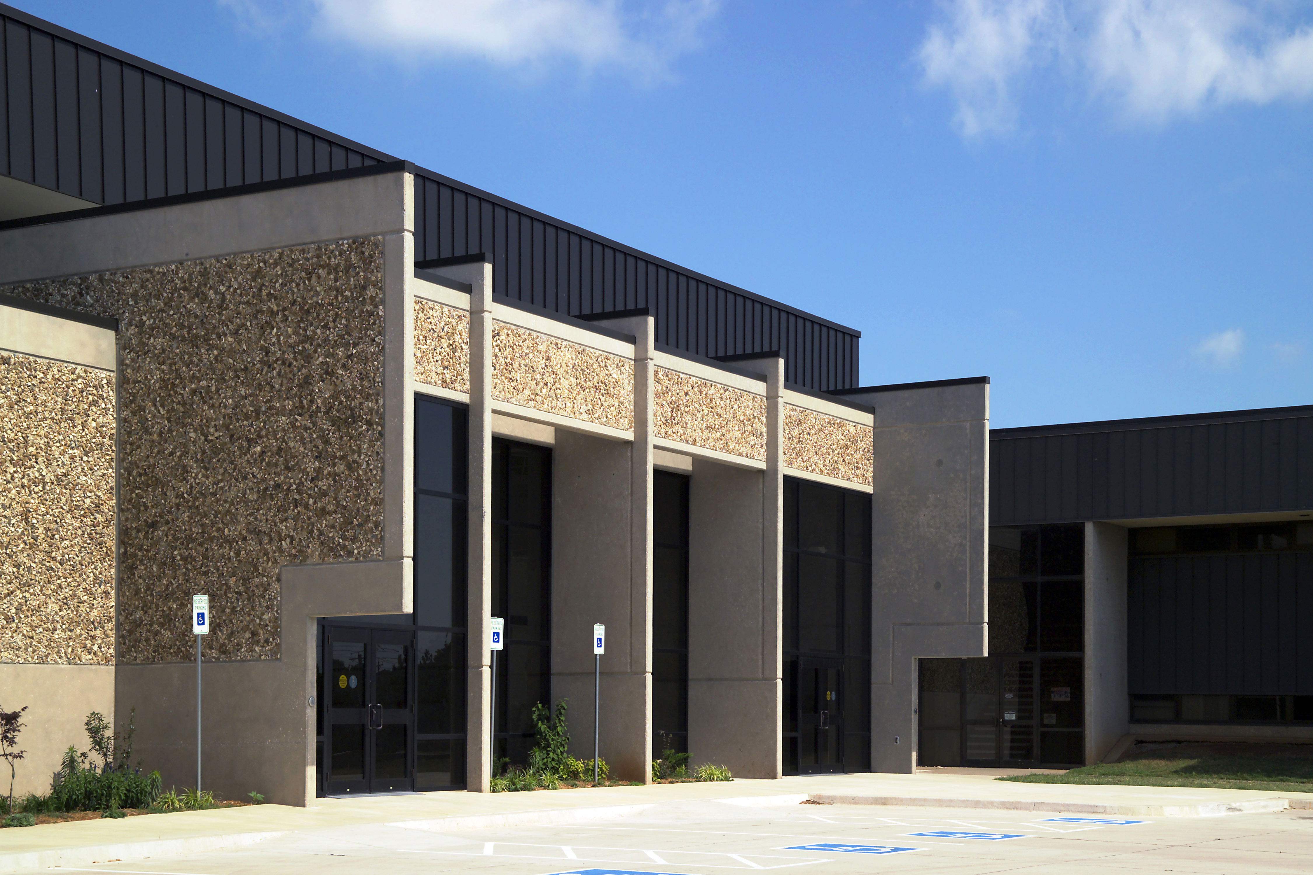 Edmond Public Schools Cimarron Middle School by JHBR Architecture