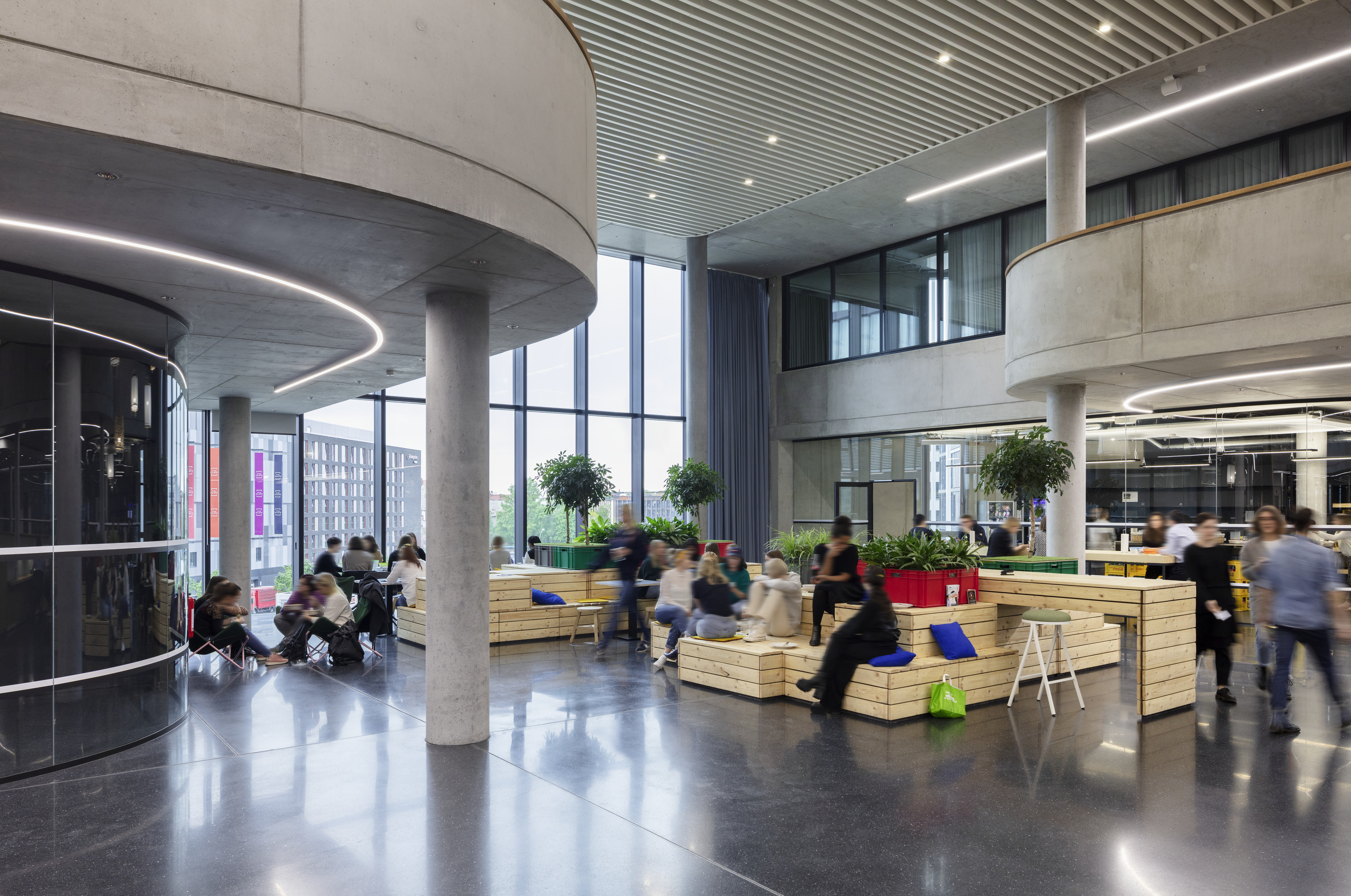 Idea 2763795 Zalando Headquarters Berlin by HENN in Berlin, Germany