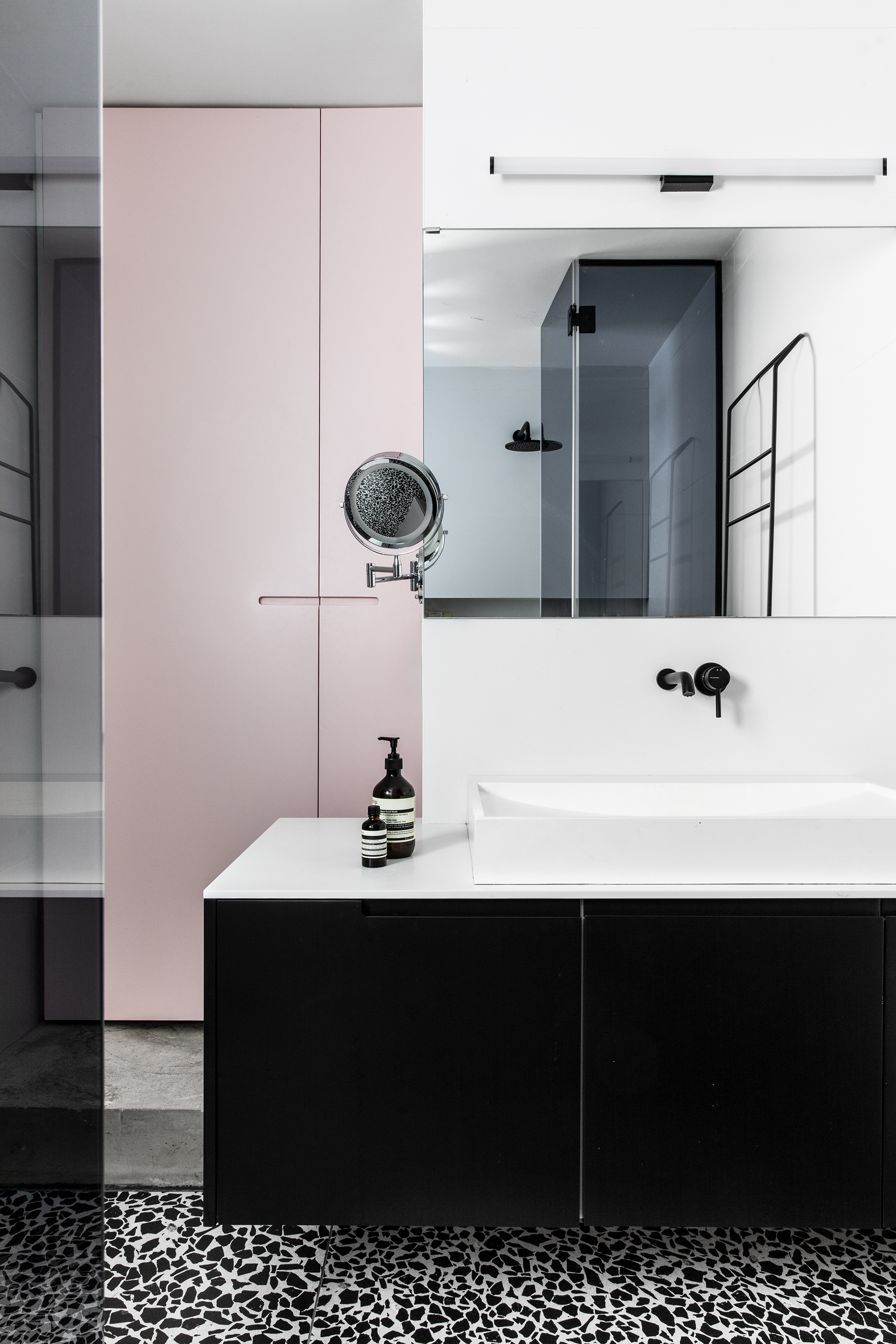 E|A APARTMENT by YAEL PERRY | INTERIOR DESIGNER - Architizer