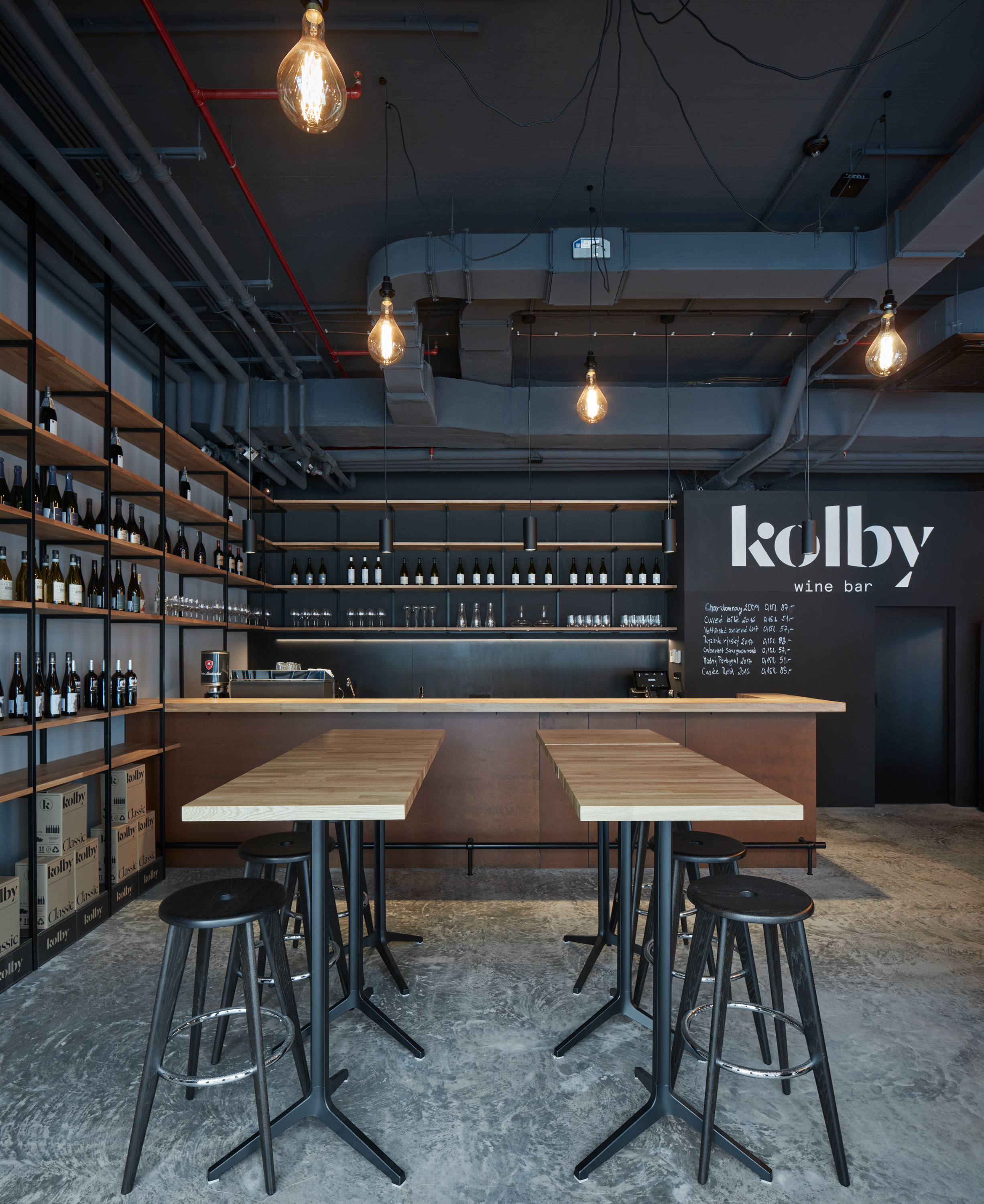 wine bar lighting design