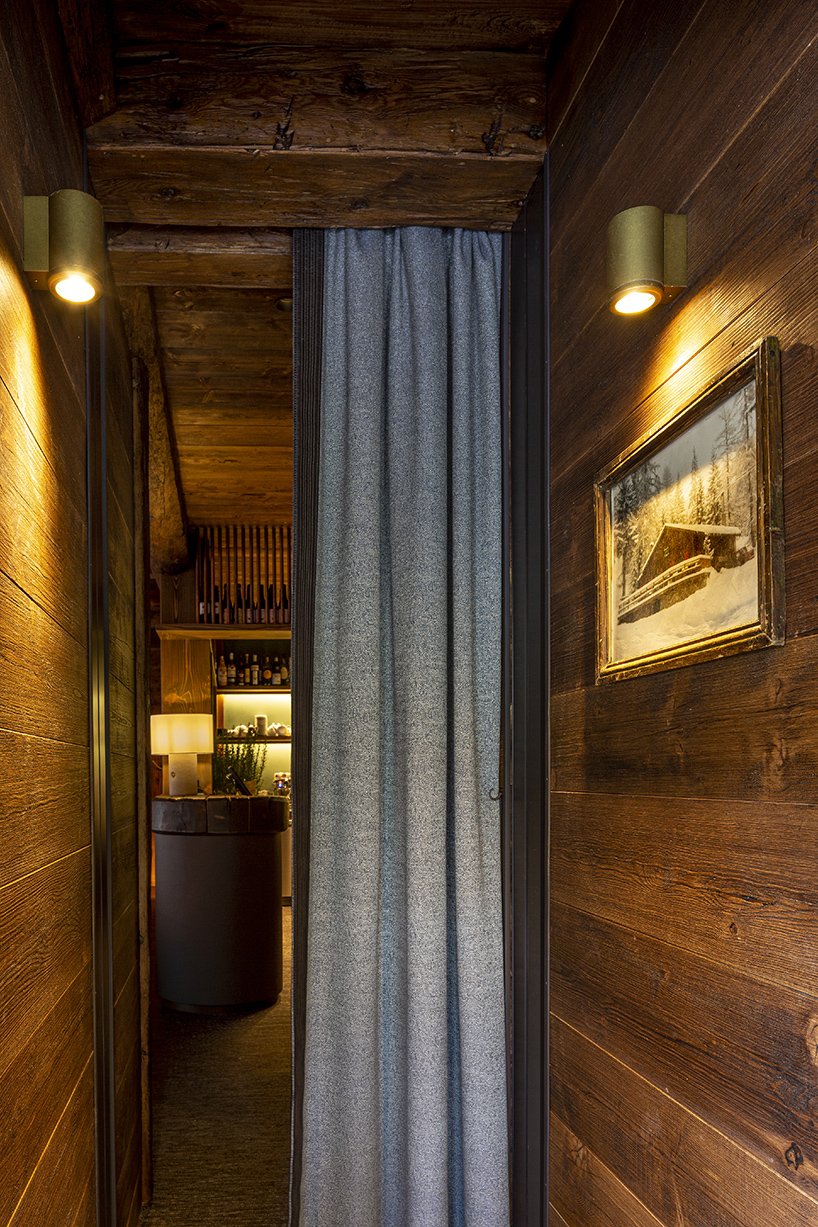 Baita piè Tofana - Cortina by Visual Display - Interior / Identity ...