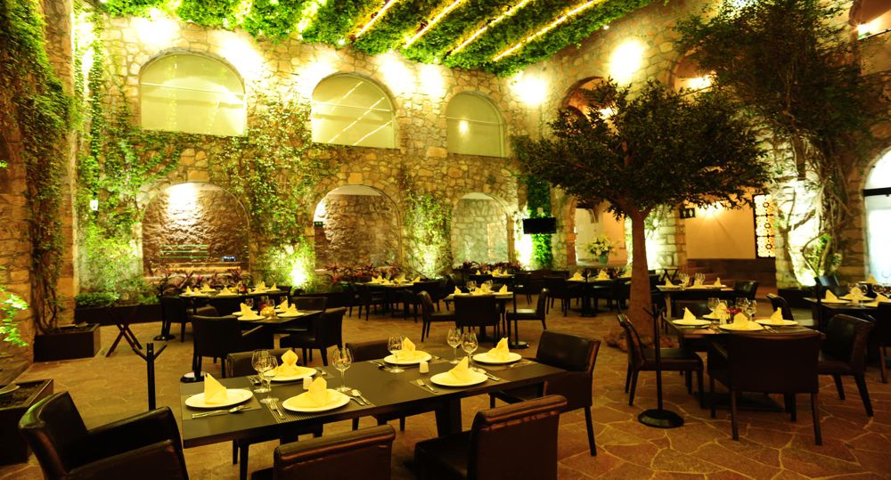 Restaurante Patio Andaluz. by Flores Rojas Arquitectura Architizer