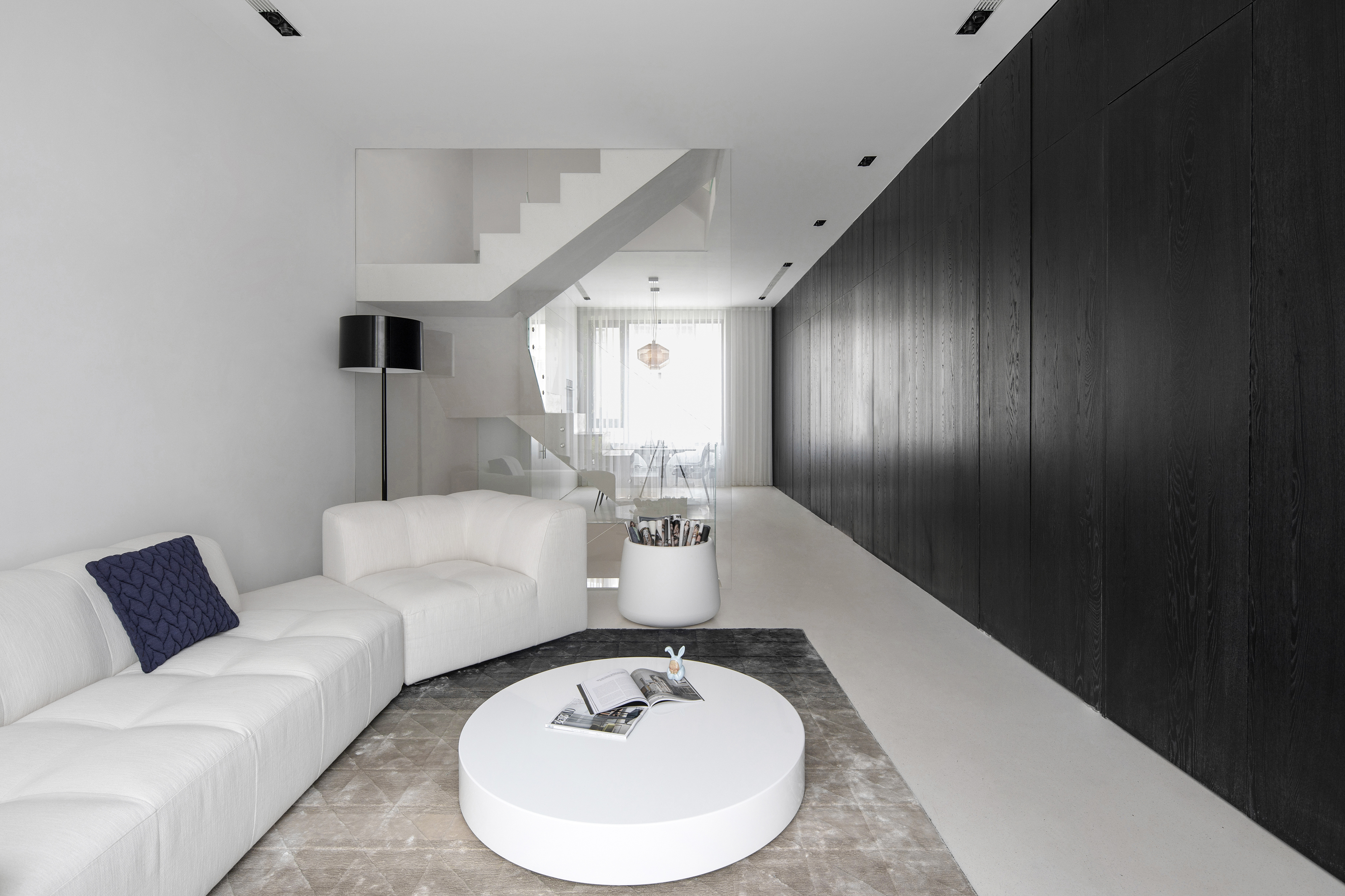 The Patio House – The Home of Women’s Fashion Owner by Atelier Right ...