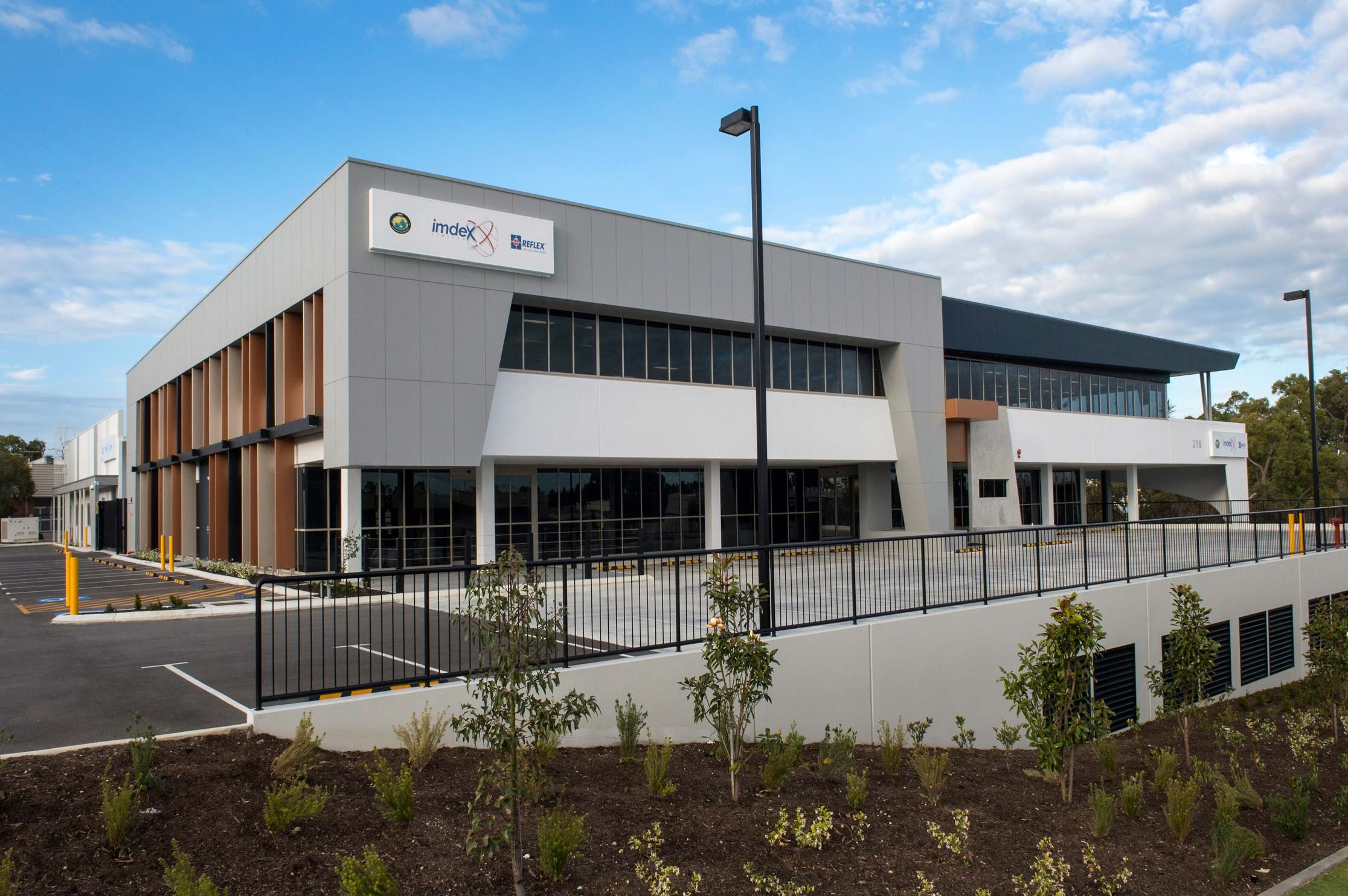 Balcatta Office & Industrial Development by Fratelle Architizer