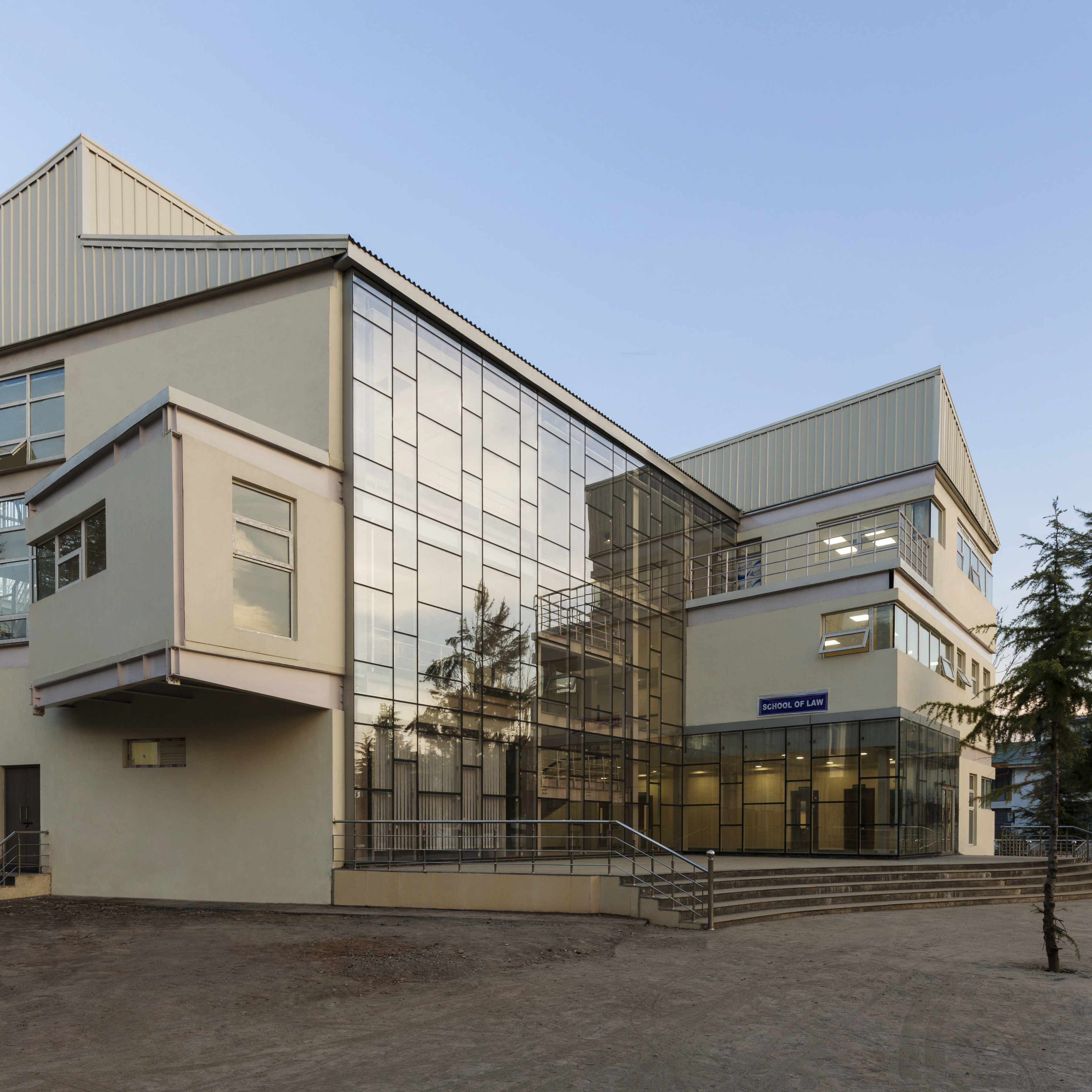 Kashmir University Law Faculty by ANA Design Studio Pvt. Ltd. New Delhi