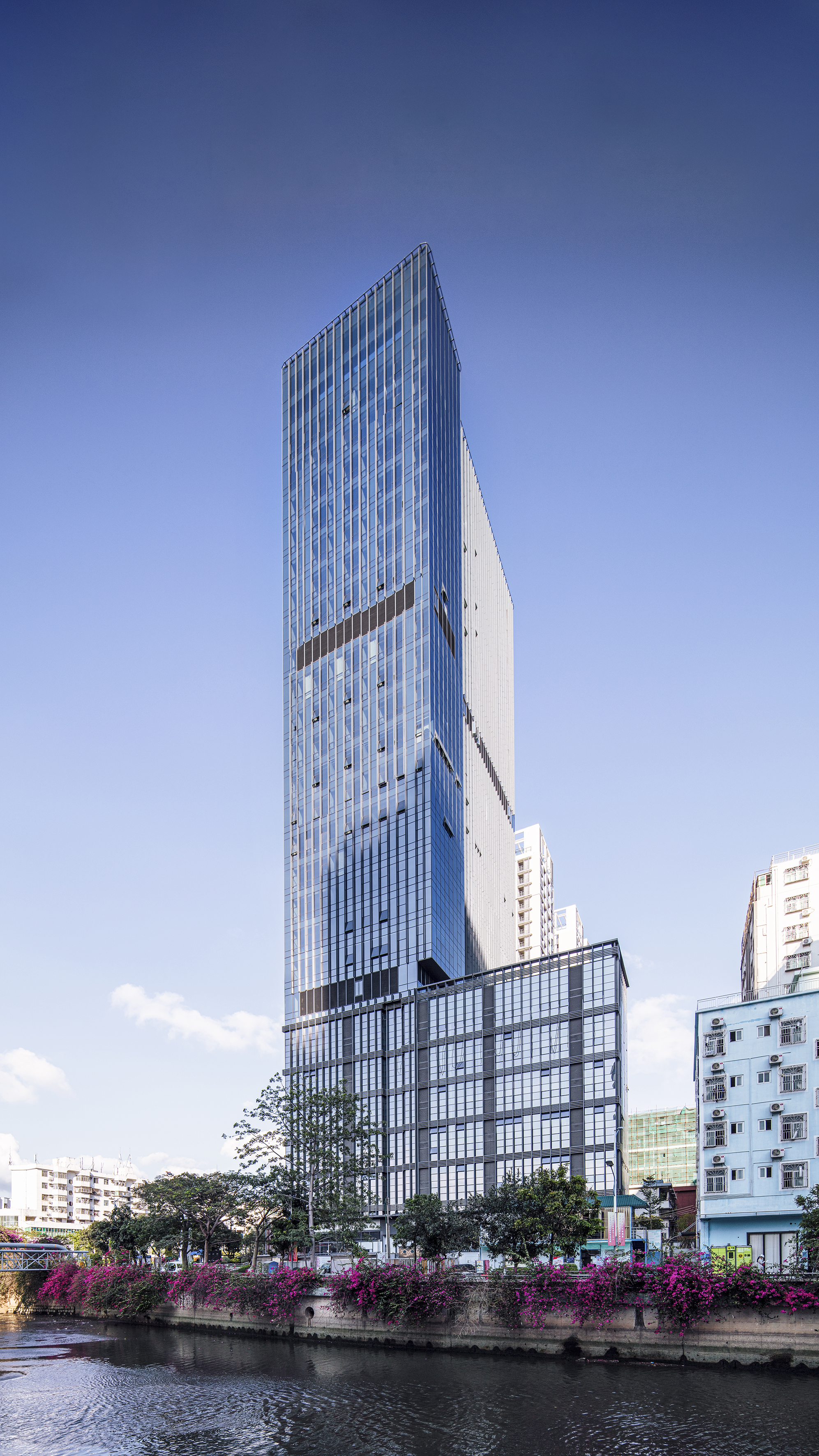 Xixiang Maker's Residence Project by Shenzhen Huazhu Architectural