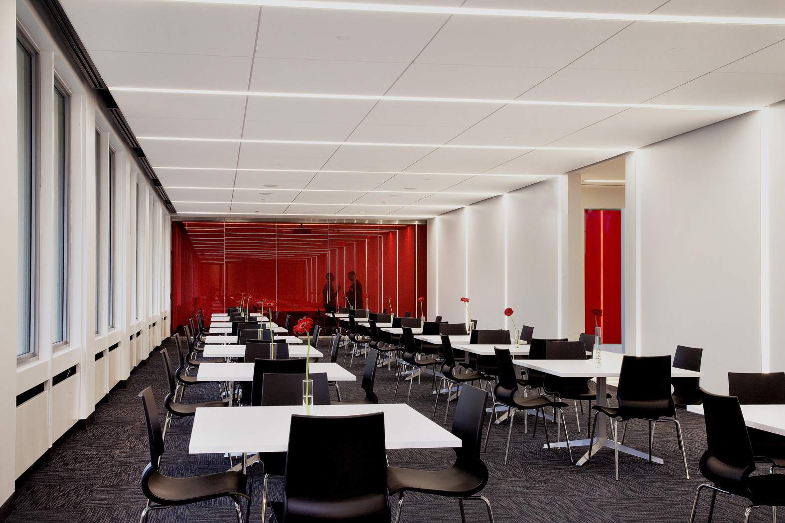 Schindler Elevator Corporation U.S. Headquarters by ikon.5 architects