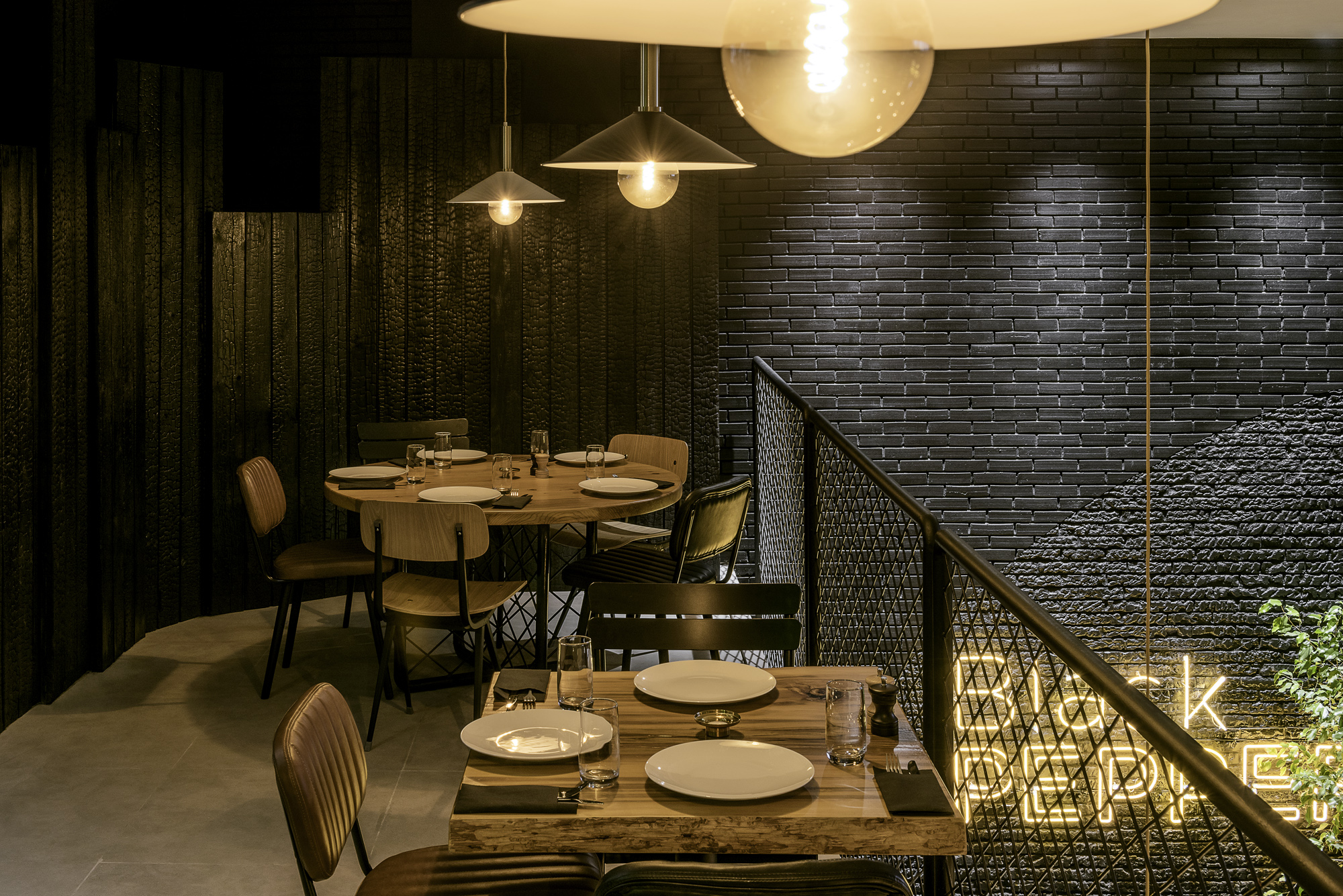 Black Pepper Restaurant by Gregoire Maisondieu Architecture & Interior