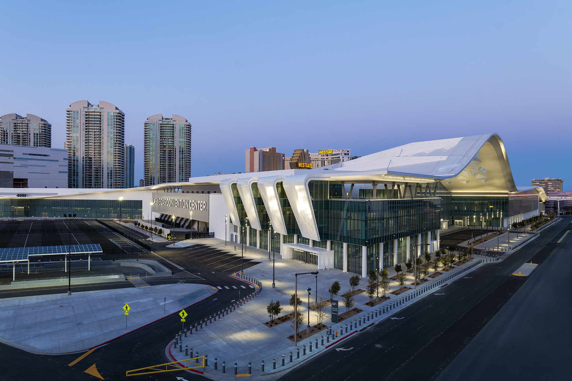 Las Vegas Convention Center, West Hall expansion by Jeff Green