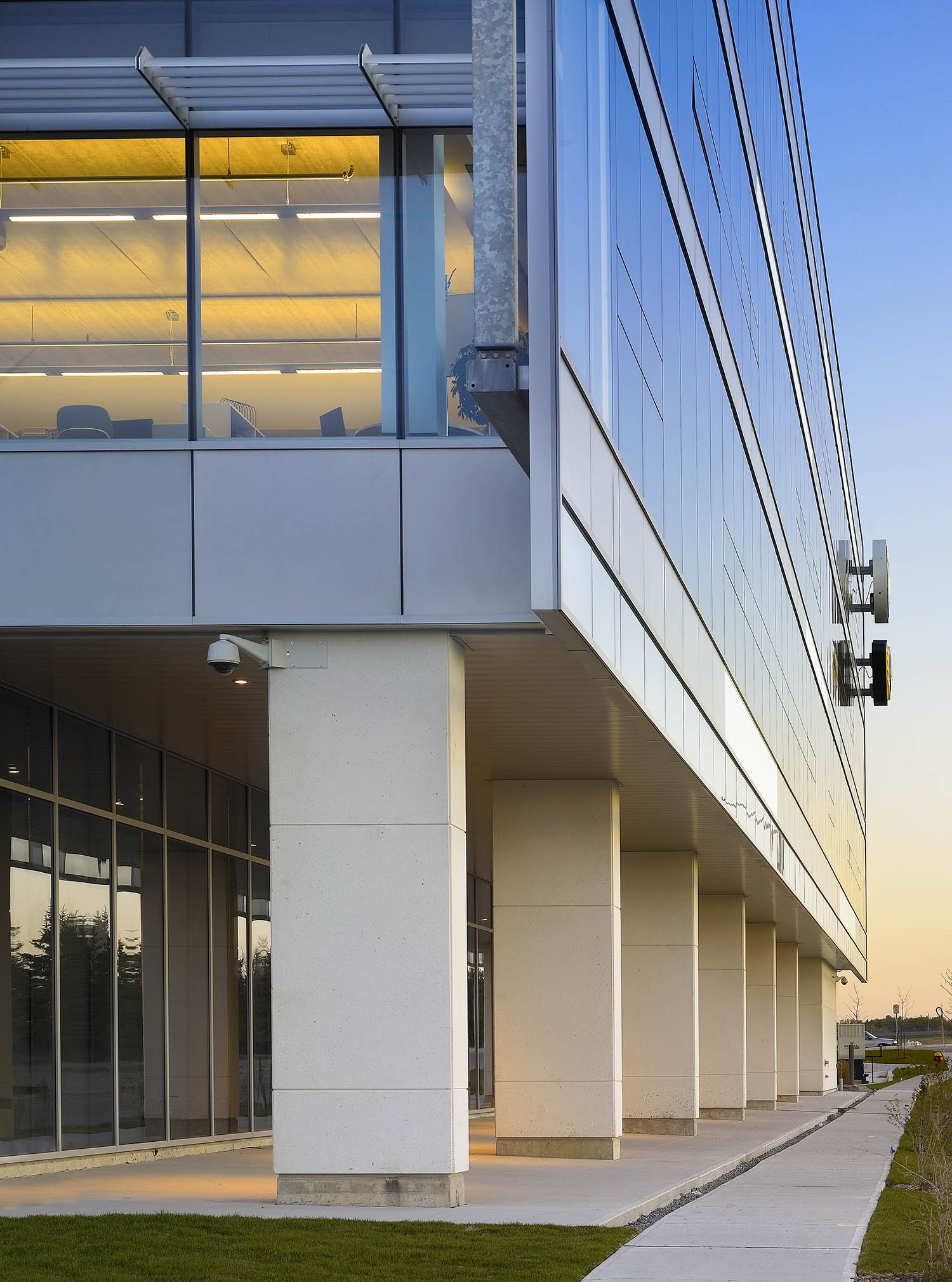 BMW Group Canada Headquarters by Sweeny &Co. Architects - Architizer